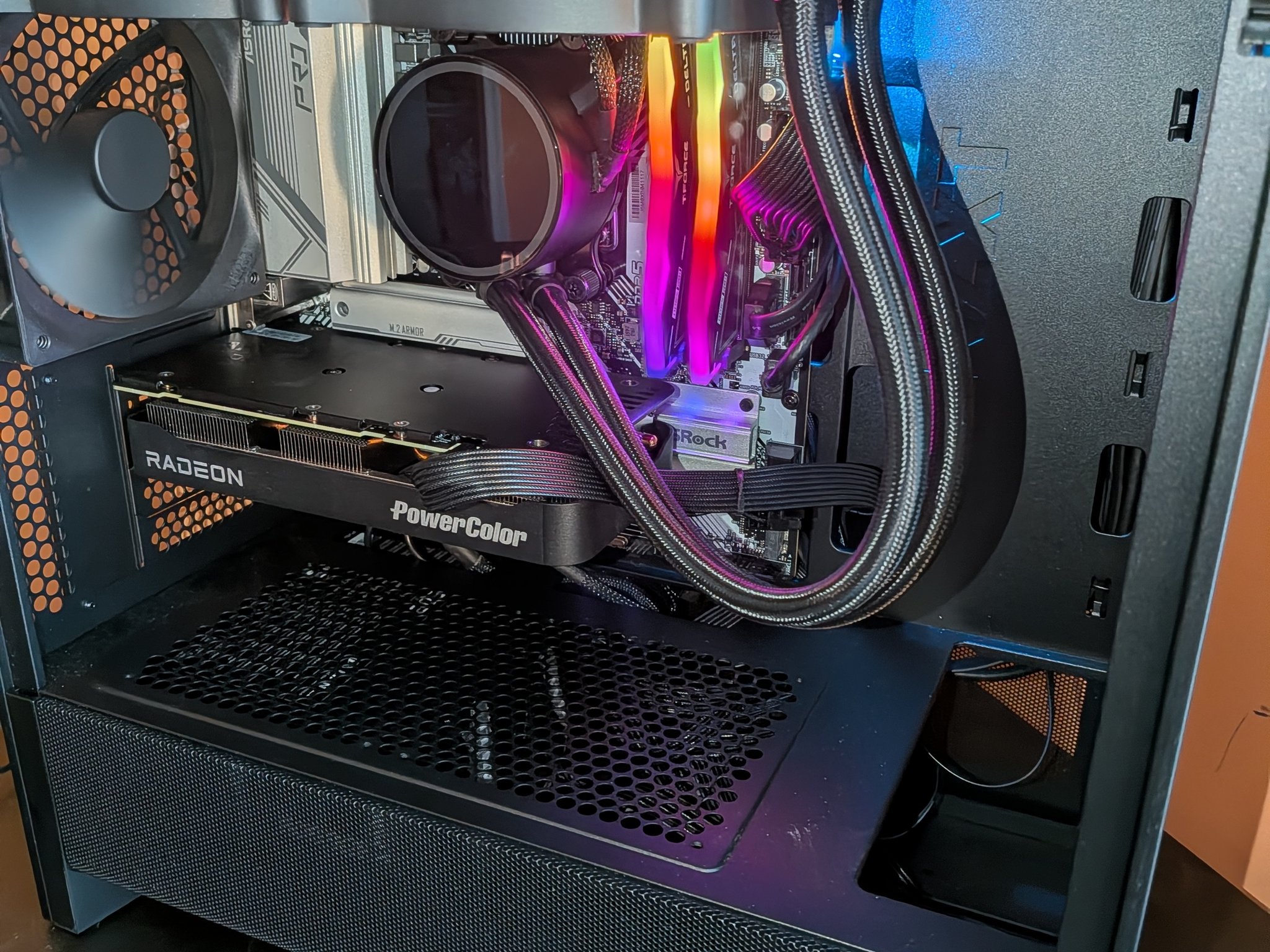 9600X | RX 9060 XT 16GB | 16GB | 1TB | 650W