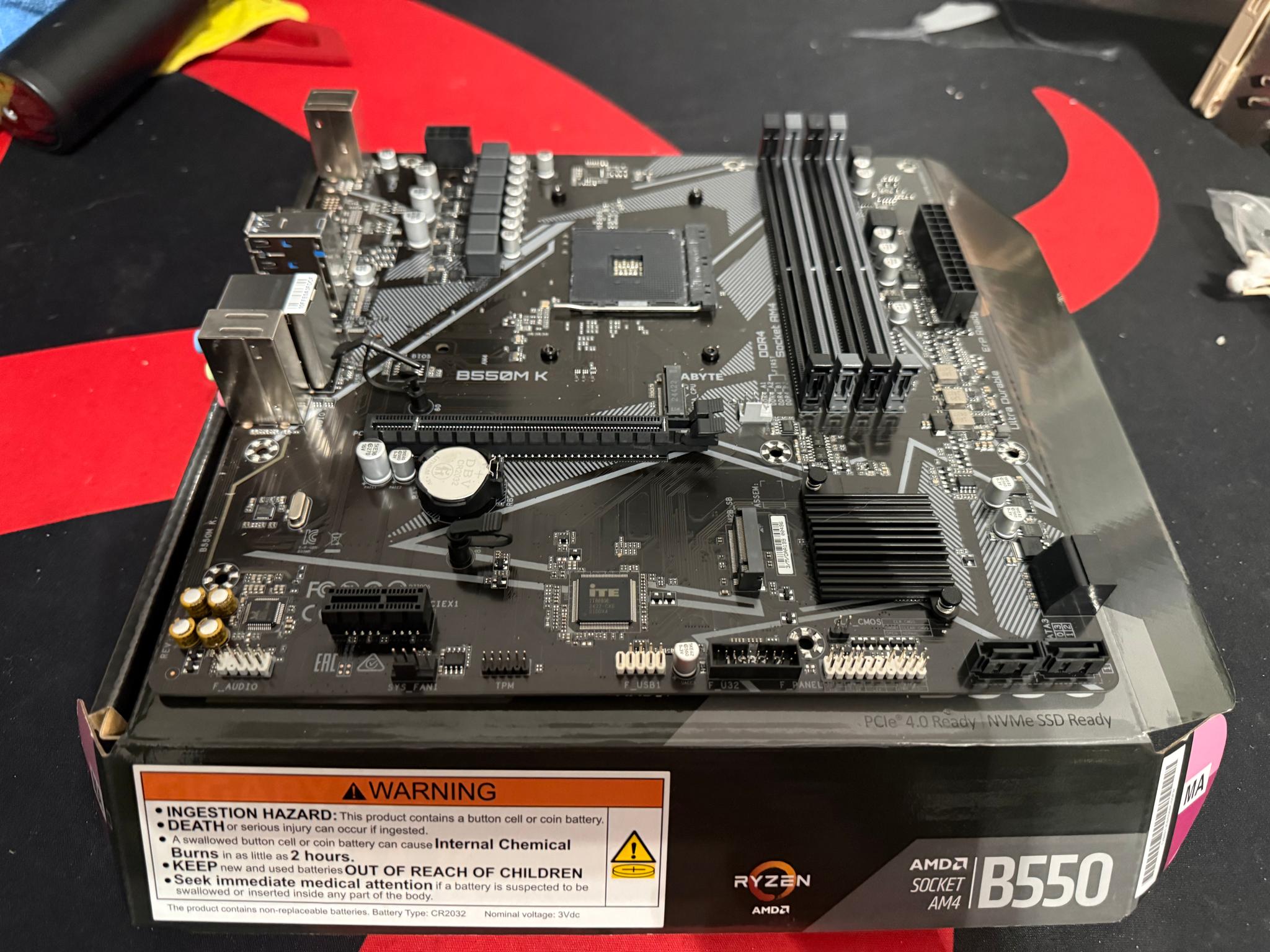 AM4 B550M K mATX Motherboard + WiFi Antenna
