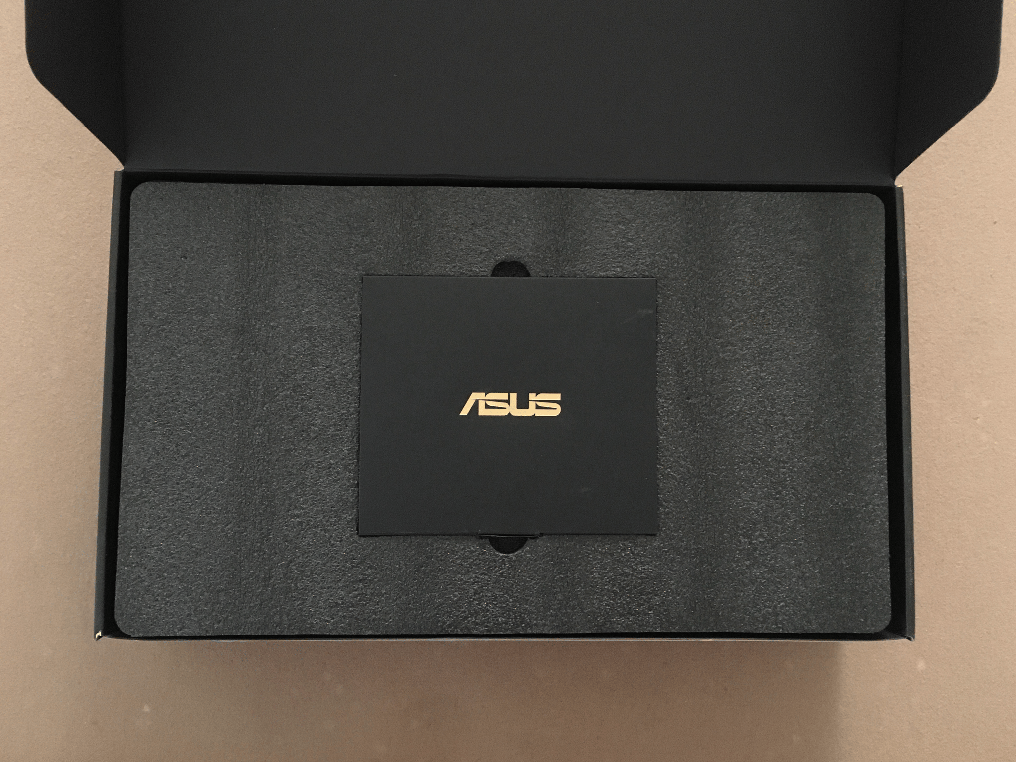 *USED* ROG Strix RX 5600 XT TOP Edition 