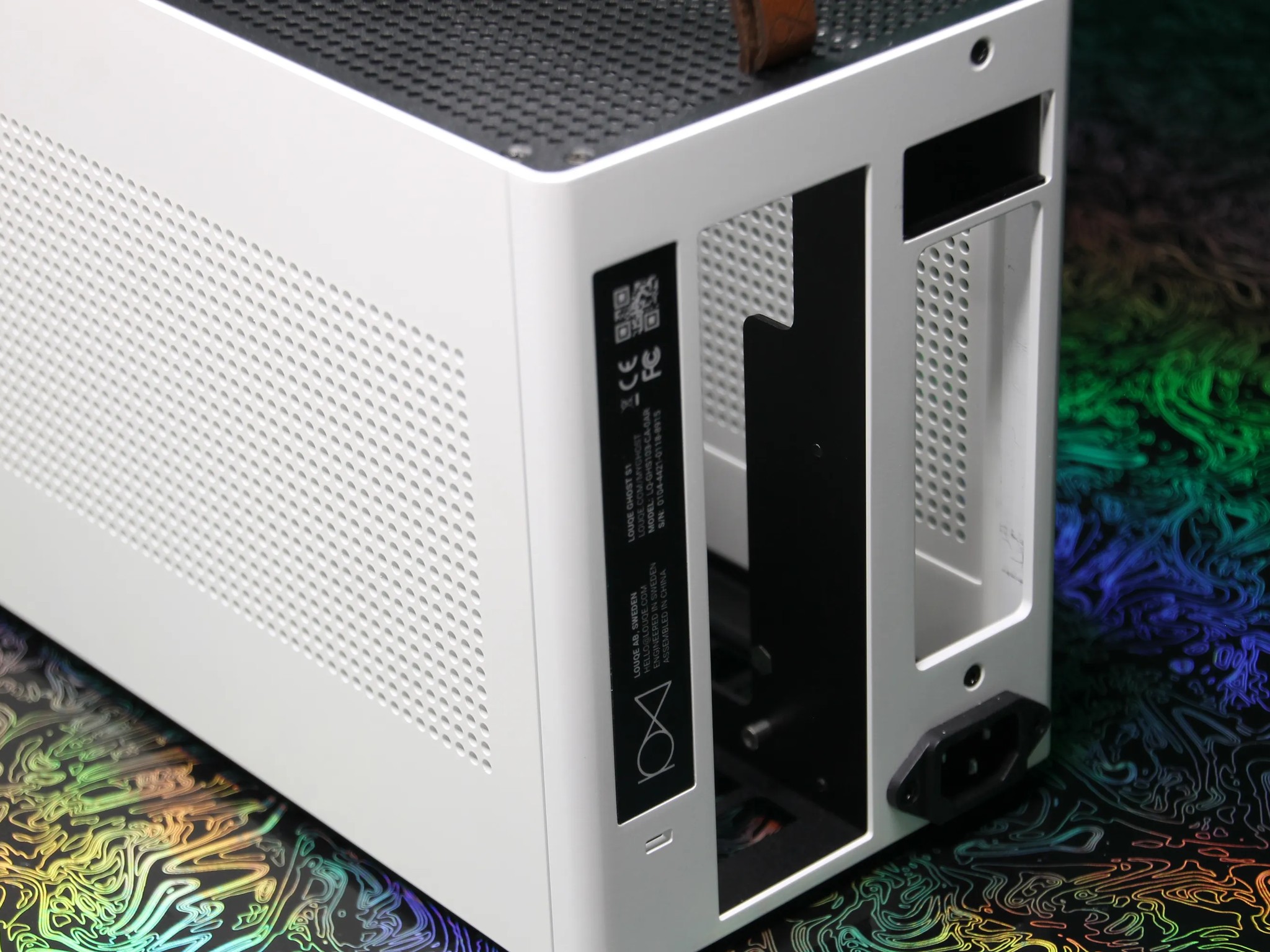 LOUQE GHOST S1 MkIII // ITX PC Case