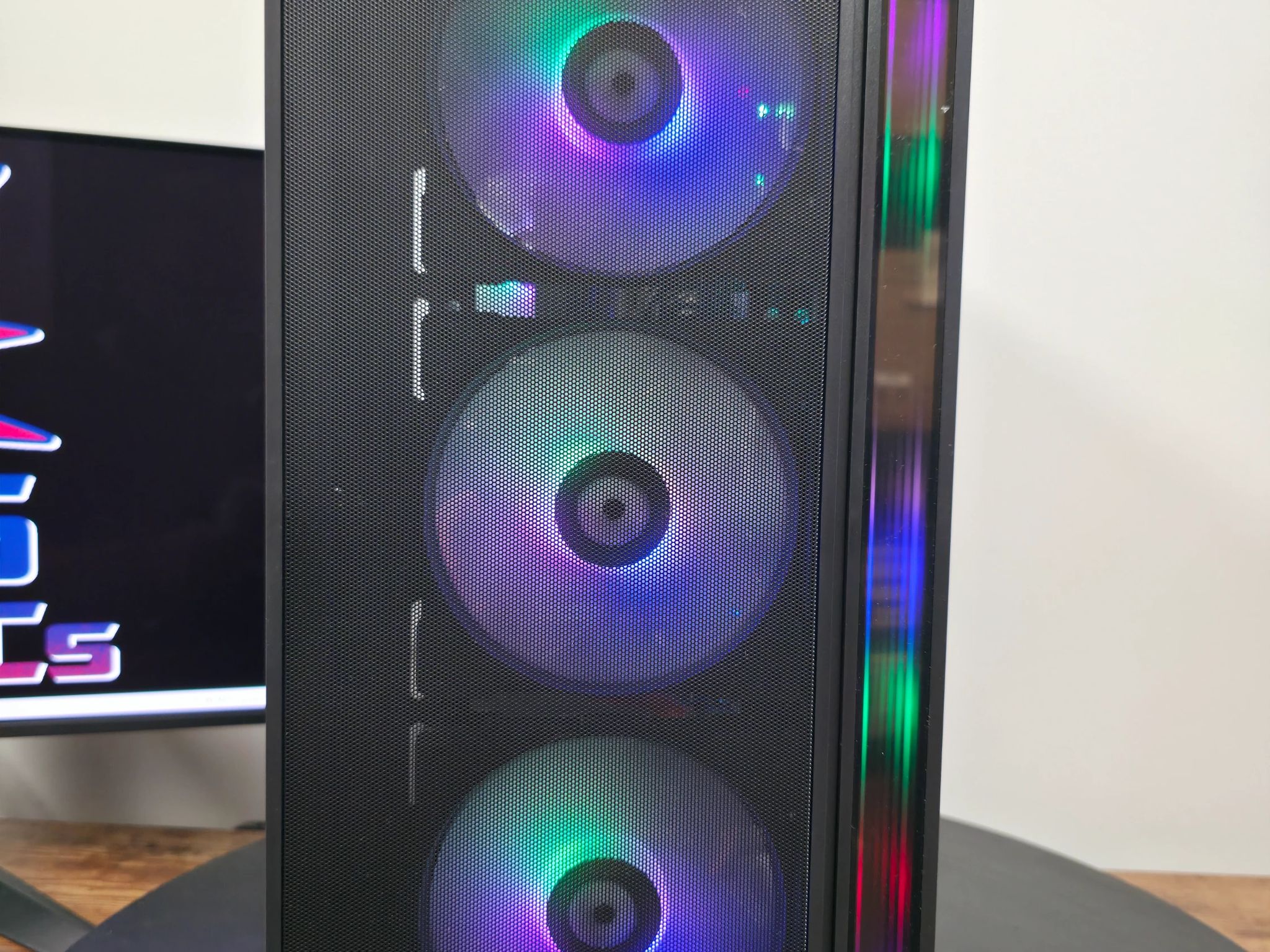🔥 Ryzen 7 2700X + RTX 2080 Gaming PC 🔥 💻 16GB DDR4 | 1TB SSD | Great 1080p / 1440p Performance