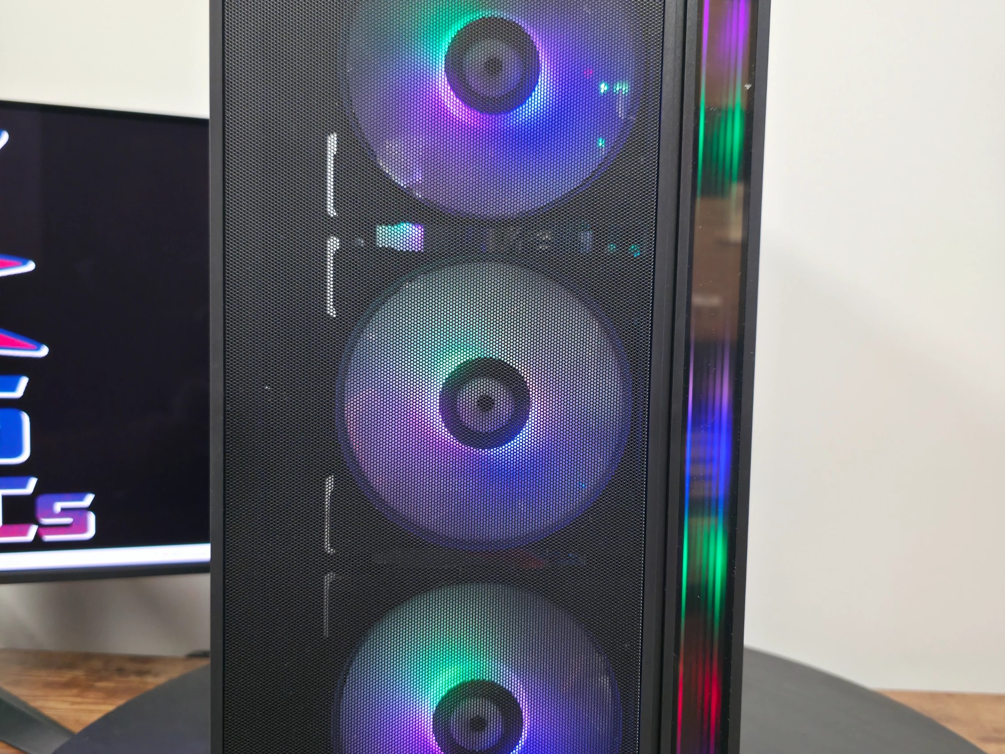 🔥 Ryzen 7 2700X + RTX 2080 Gaming PC 🔥 💻 16GB DDR4 | 1TB SSD | Great 1080p / 1440p Performance