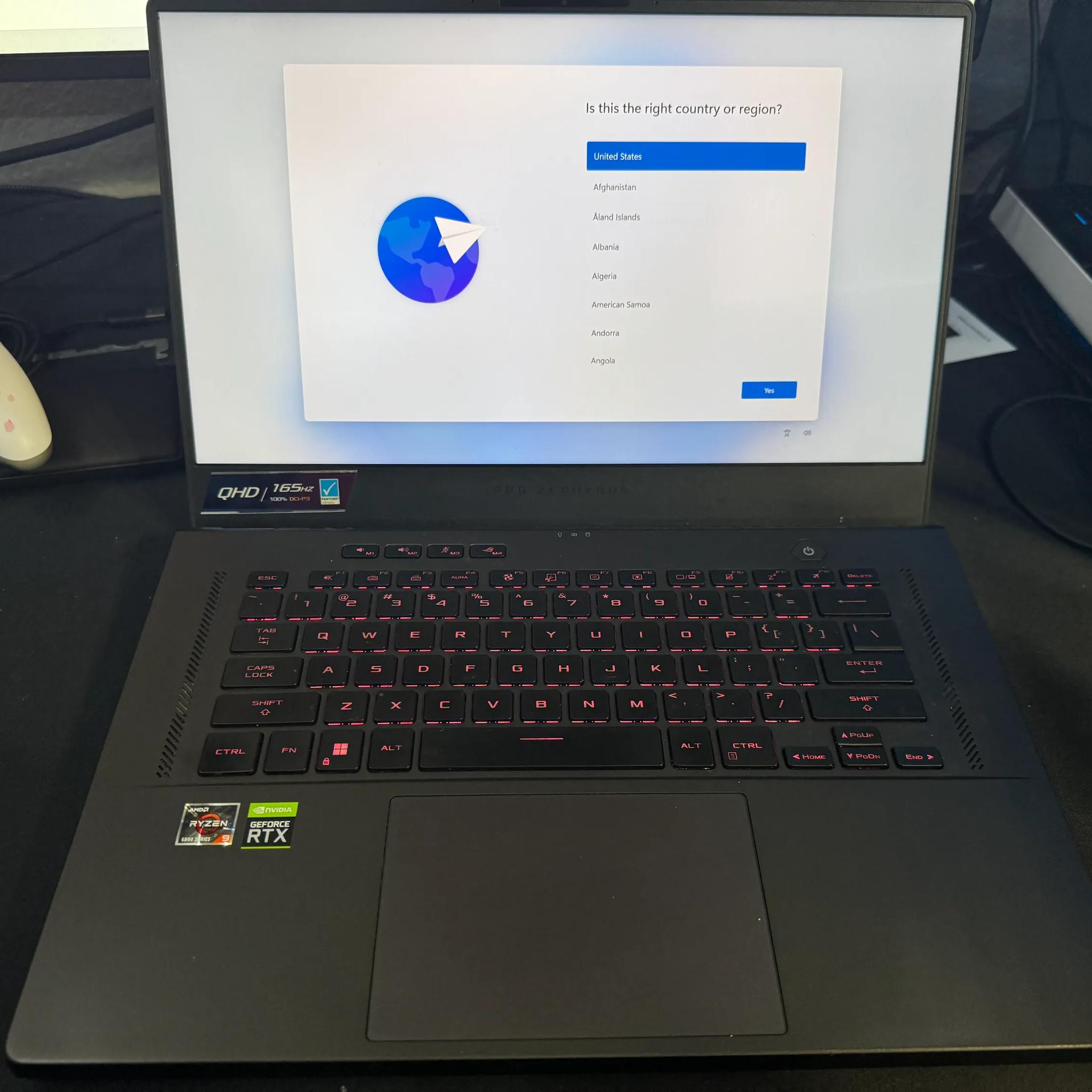 ASUS ROG Zephyrus 15.6" 165Hz Gaming Laptop-AMD Ryzen 9-16GB DDR5 Memory-NVIDIA GeForce RTX 3060