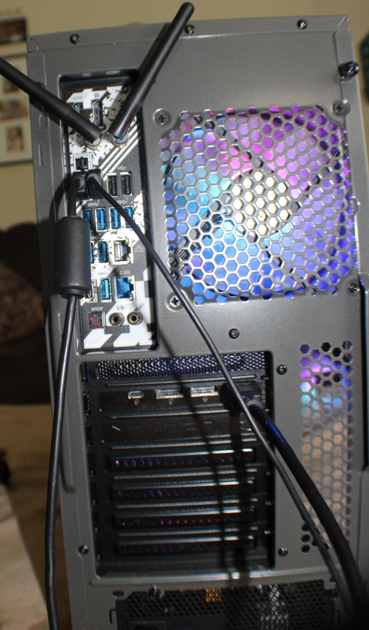 X670E Steel Legend / Ryzen 9 7900x / Radeon RX 6900XT