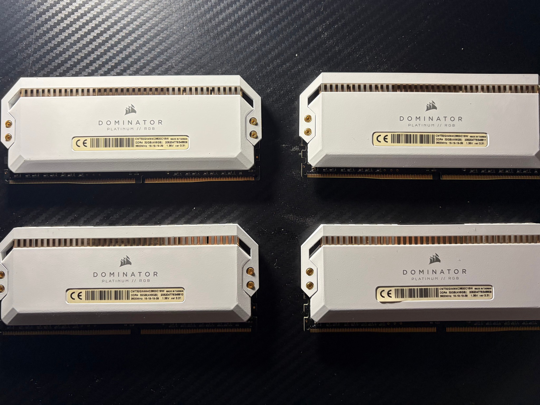 Corsair Dominator Platinum // RGB 32gb 3600Mhz