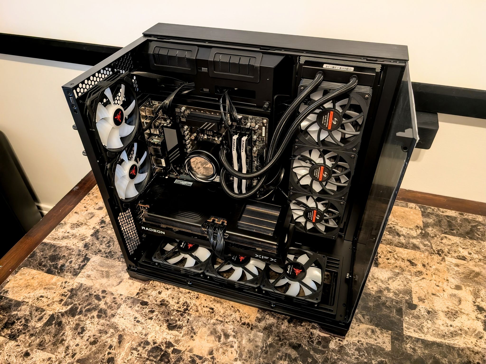 Ryzen 7 7700, RX 9070XT, 32g DDR5