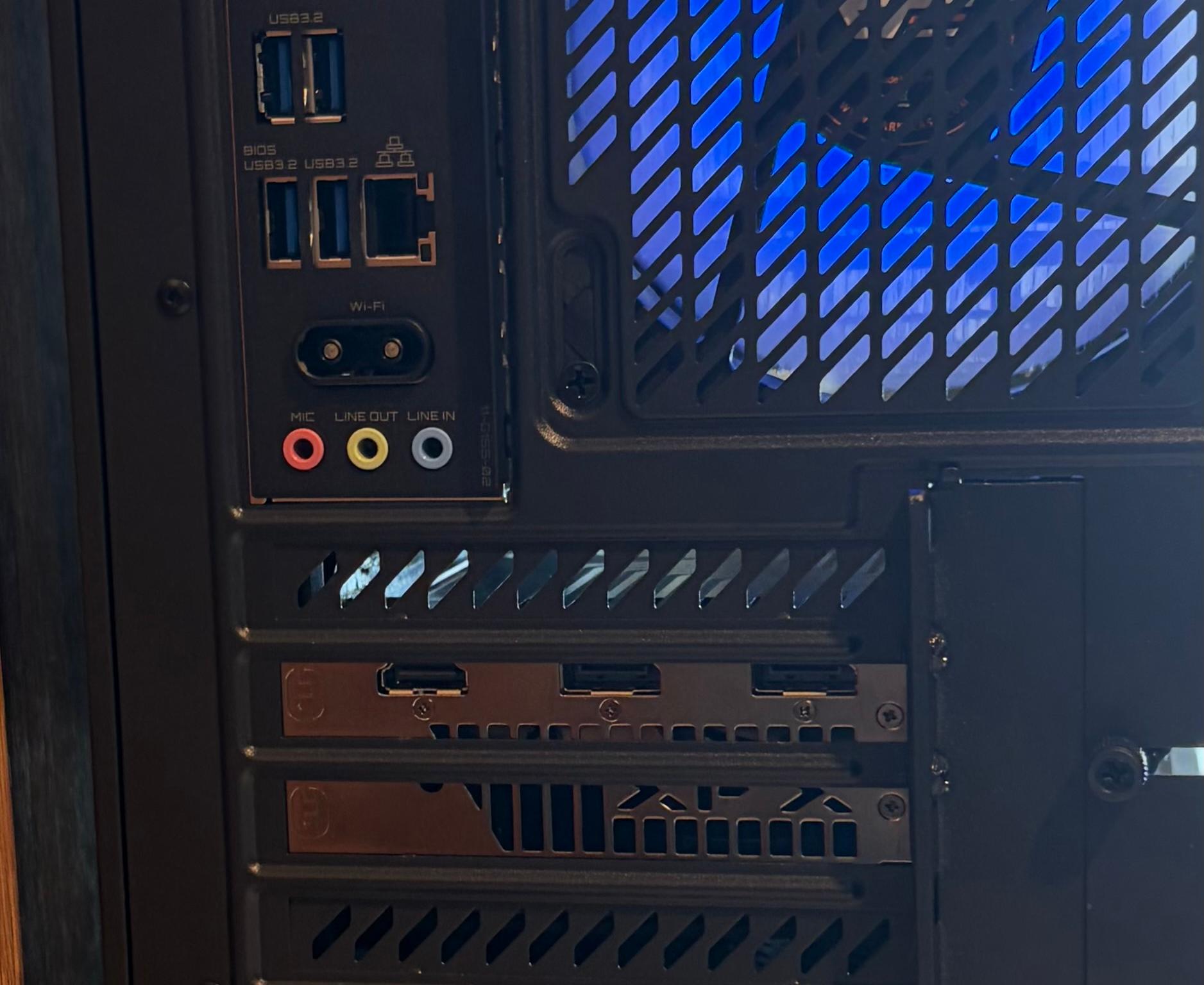 RX 9060XT 16GB | RYZEN 5 5500 | 16GB DDR4 | 1TB SSD | 650W