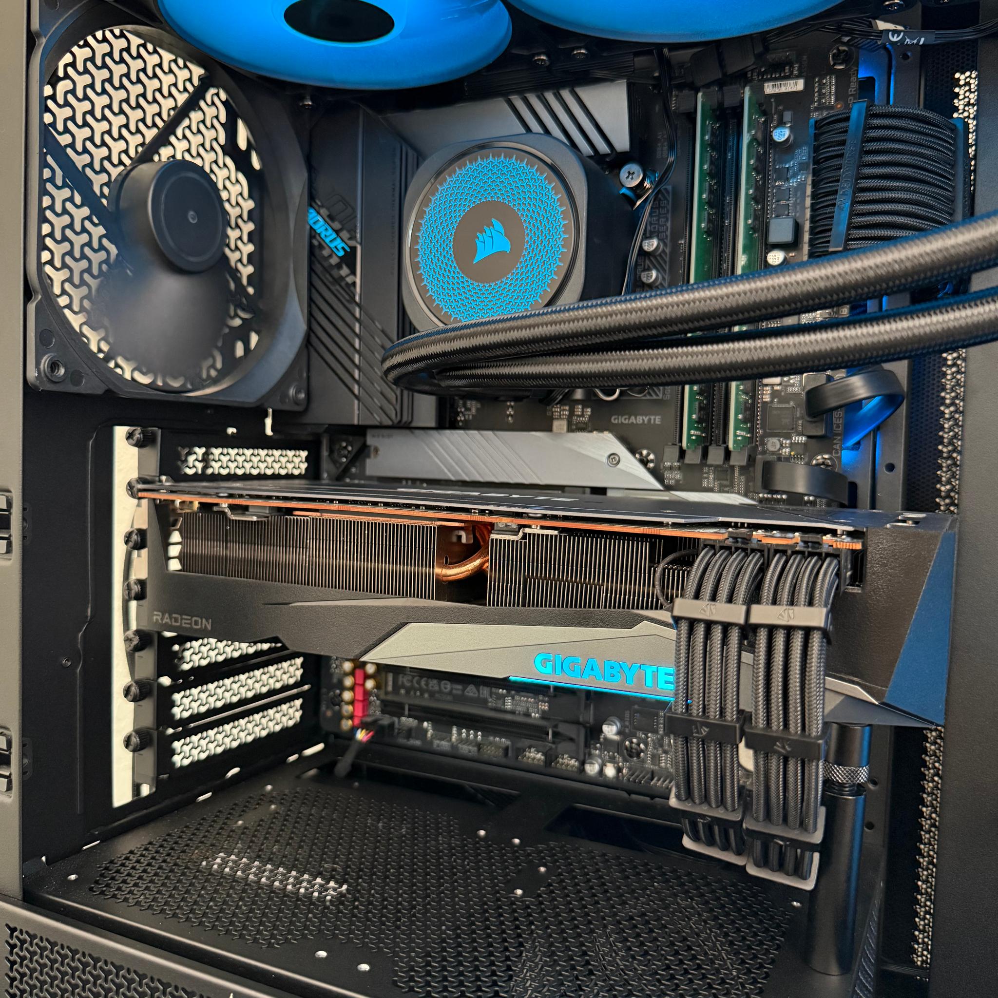 1440p Gaming PC - RX 6800 XT | i5-12600KF | 32GB RAM | 1TB NVMe
