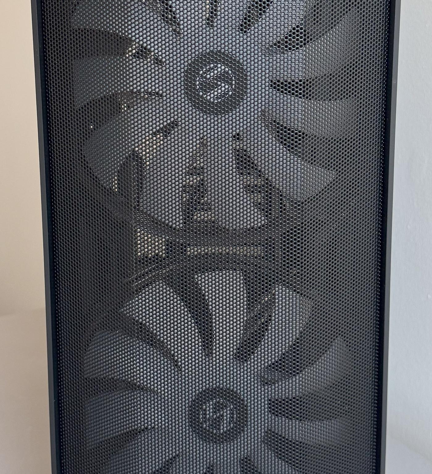 ASUS STRIX B550-F AMD Ryzen 5 5600GT Gaming PC Radeon Vega 7 Graphics 32GB DDR4 1TB SSD Lian Li 215