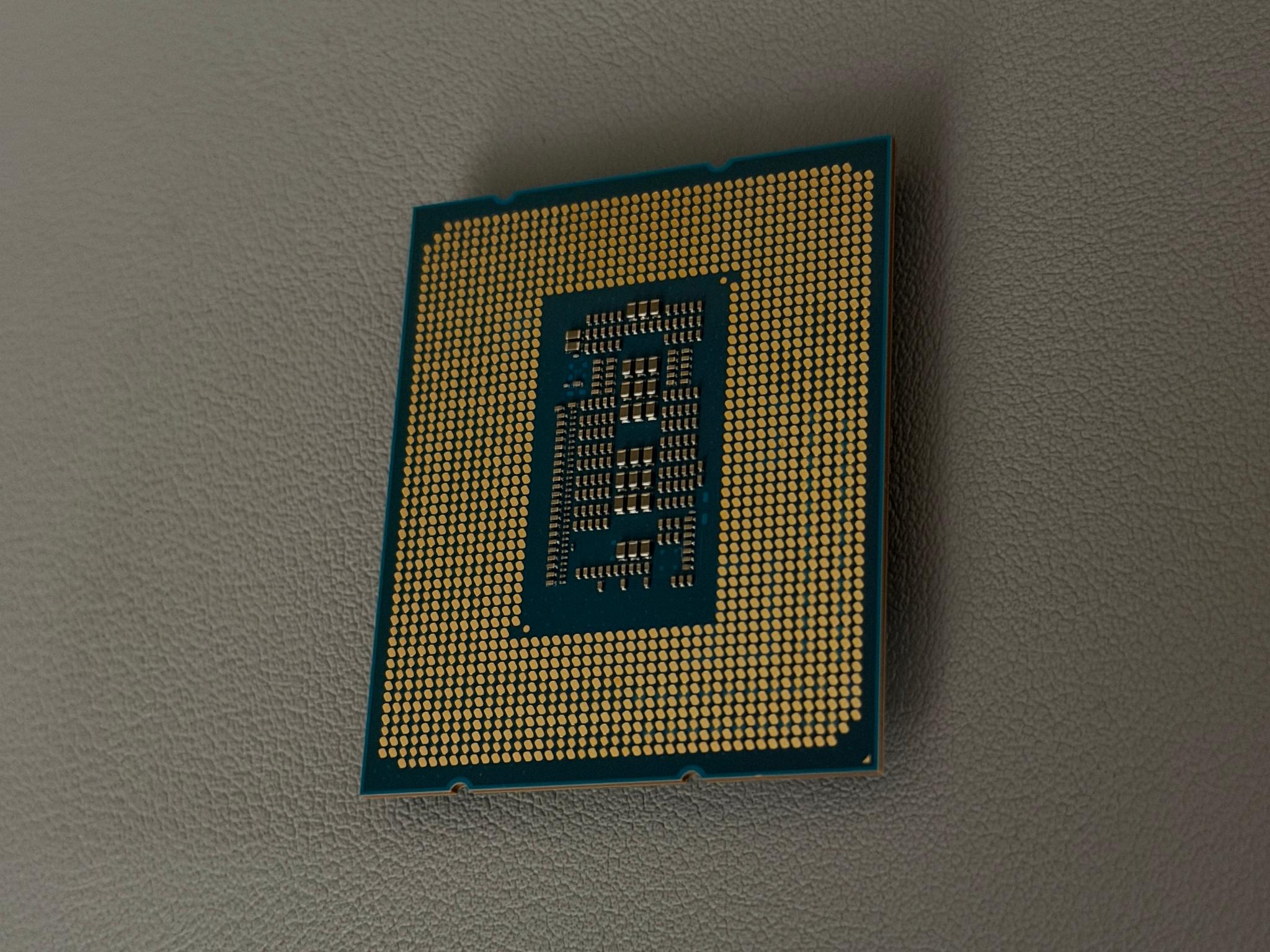 Intel Core i5-12490F - Image 3