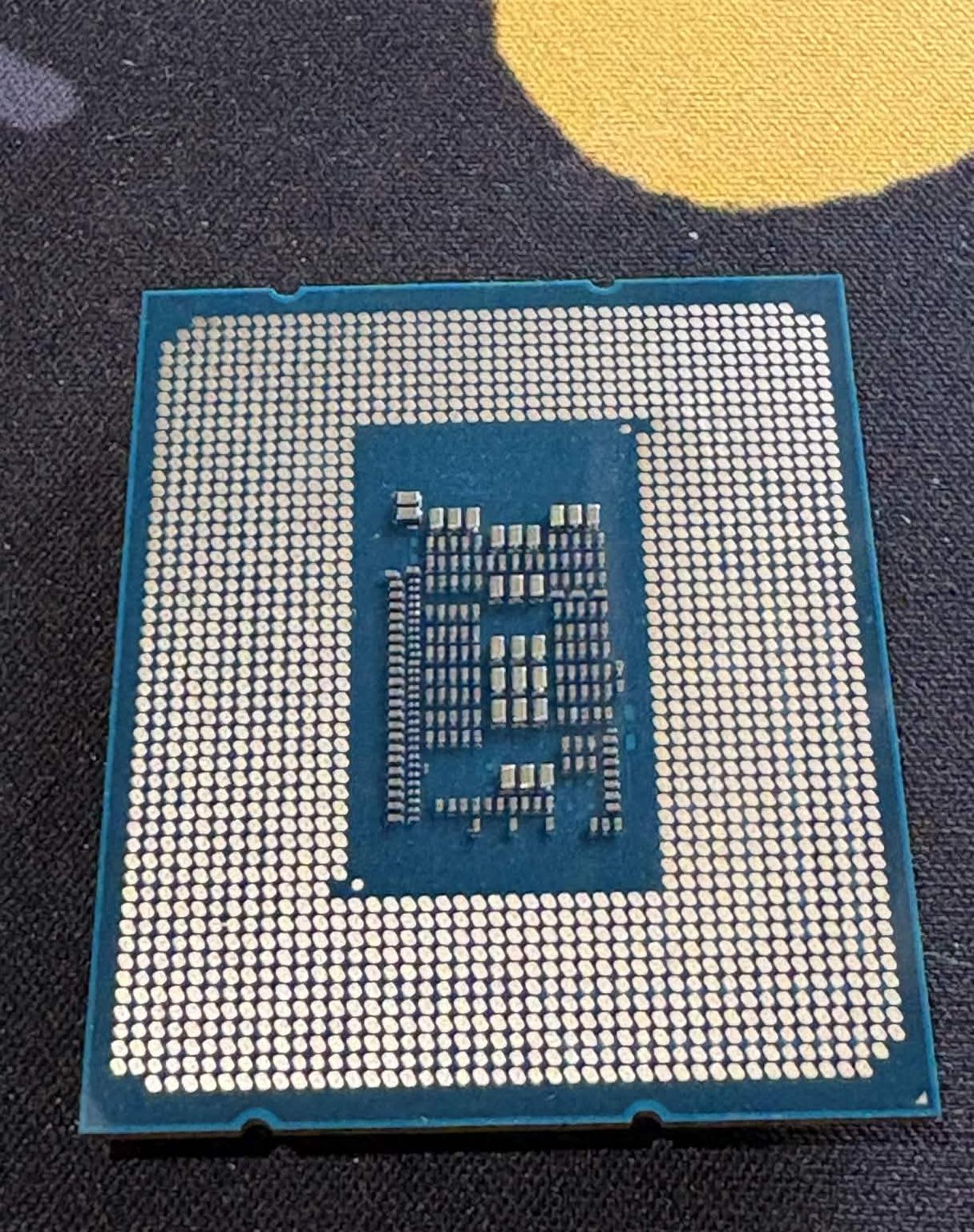 Intel Core i5-12400