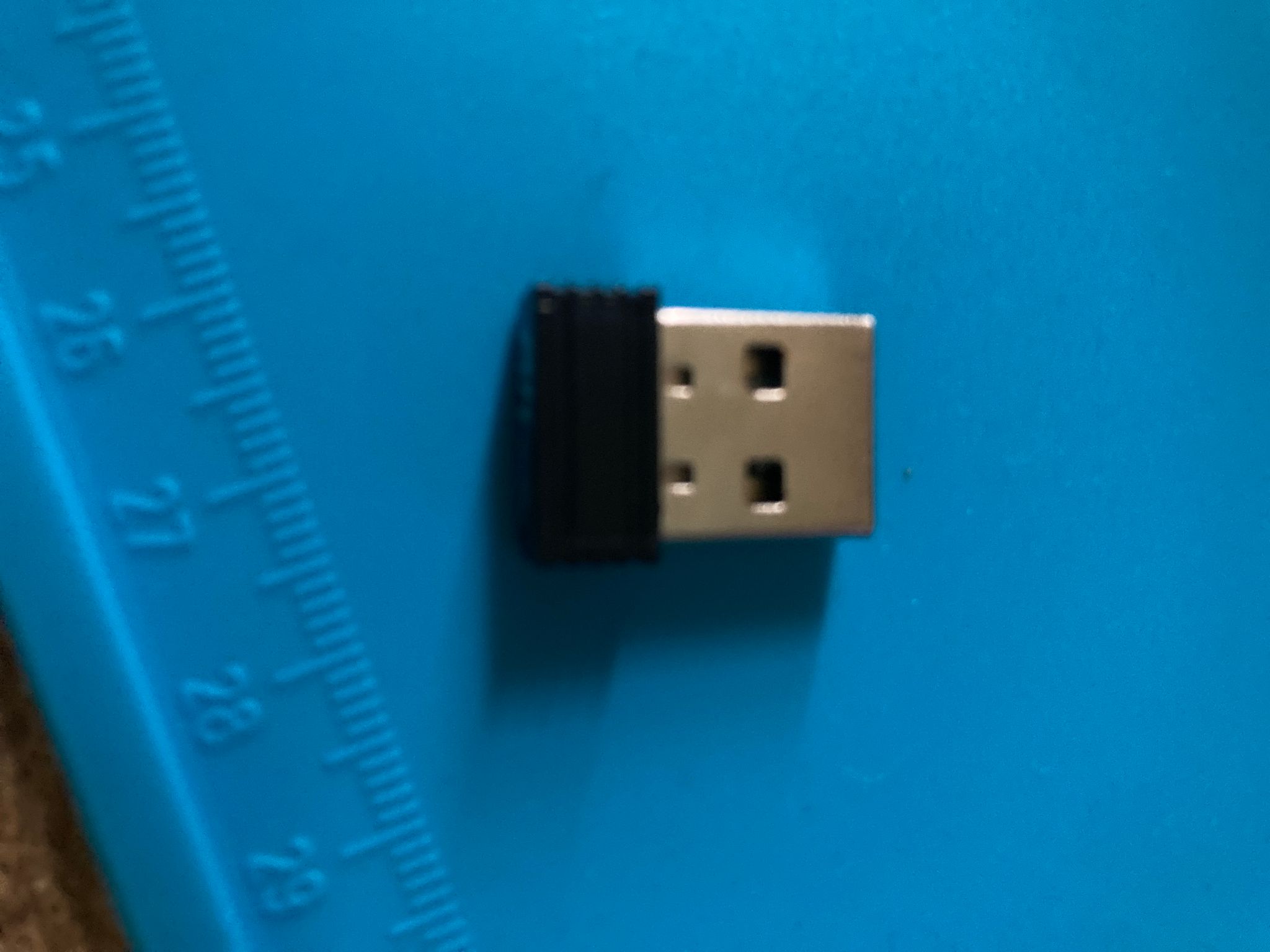 Read RK61 Black with Blue Switches and Dongle