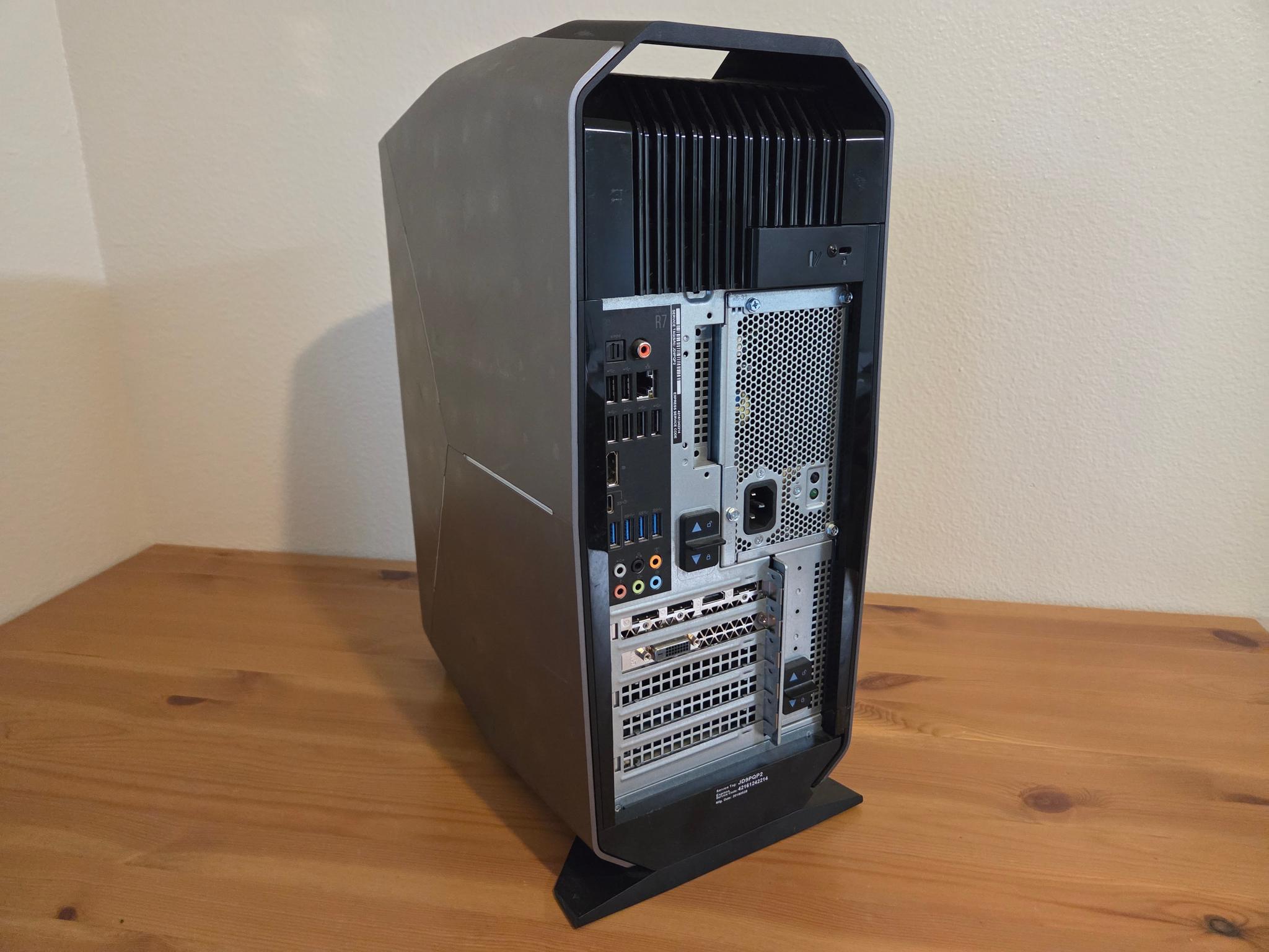 Budget Gaming Done Right! #17 | i7 8700, GTX 1070, 16GB Ram, Windows 11