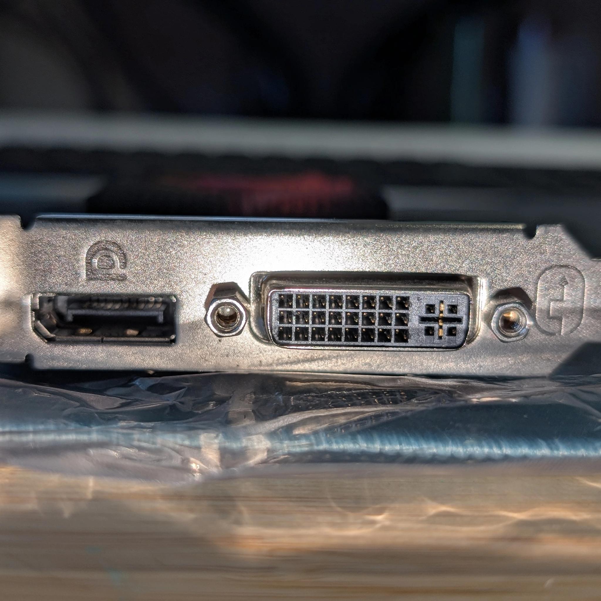 Small Form Factor AMD Radeon R5 340x