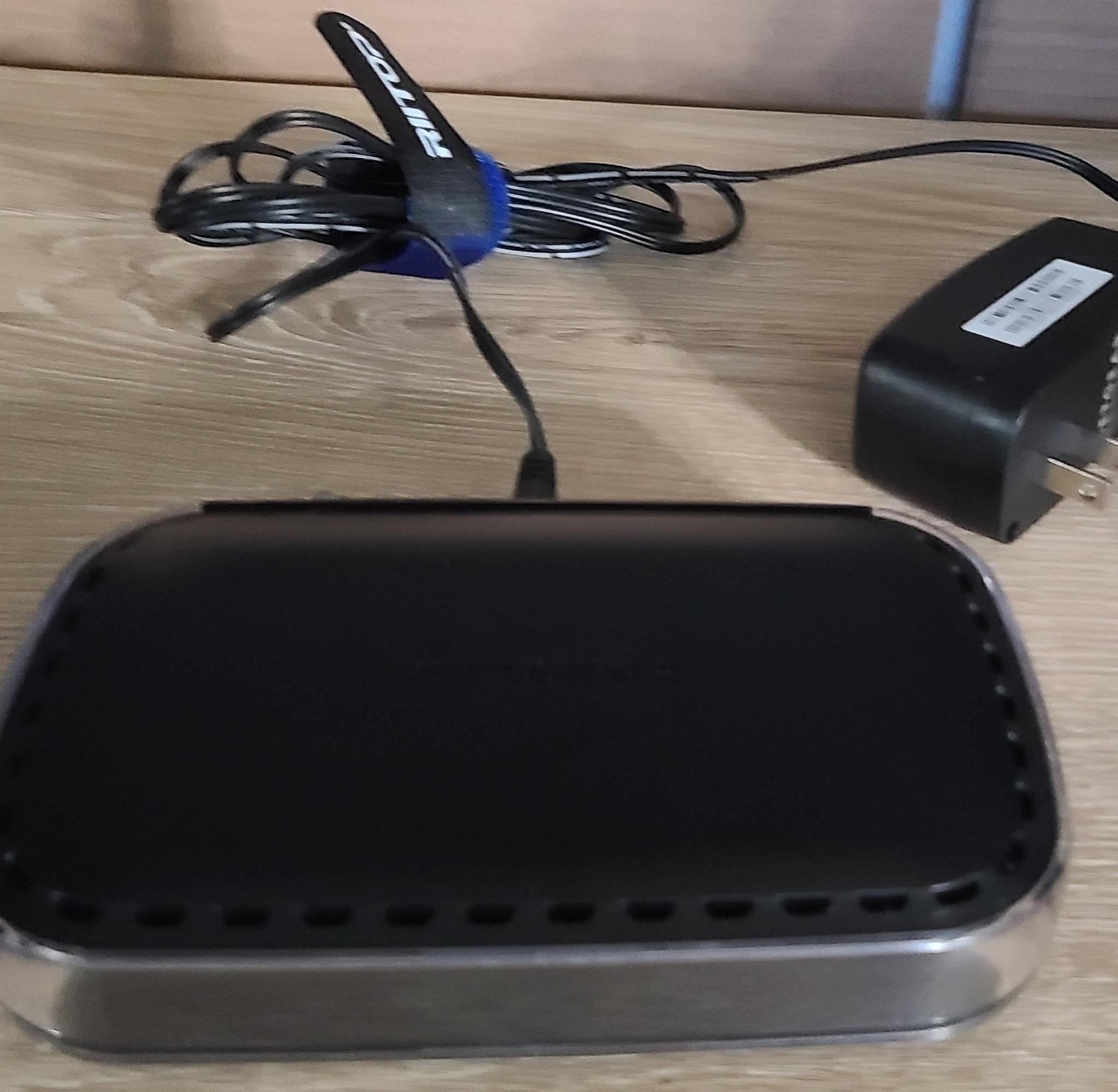 Netgear CM400 High Speed Cable Modem DOCSIS 3.0 (CM400-100NAS) 340 Mbps