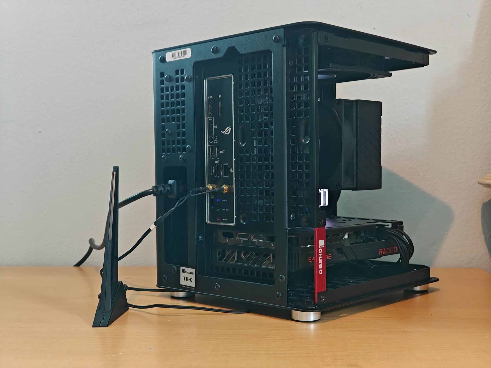 The Cube | RX 6600 | R5 5600 | 32 GB DDR4 | 1 TB NVME