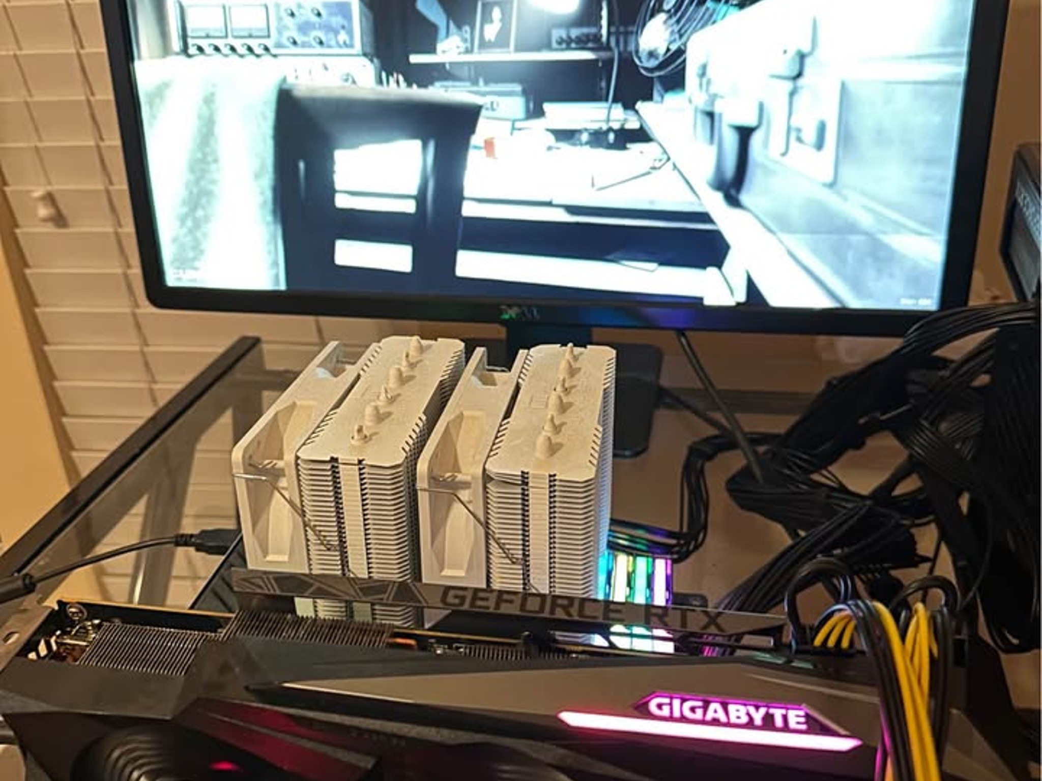 Gigabyte RTX 3080 10 GB Gaming OC with original box