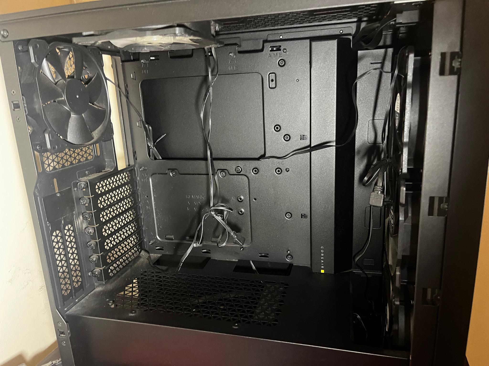 Corsair 4000D (Black - Tempered Glass) - Image 3