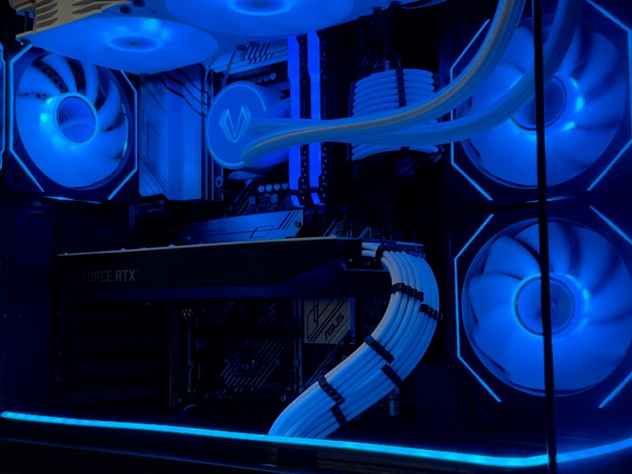 🔷 Lapis 🔷 RTX 3070 / Intel i7 11700F / 1TB NVME / 16GB DDR4 RAM / 360 AIO / Wifi / Windows 11 Pro