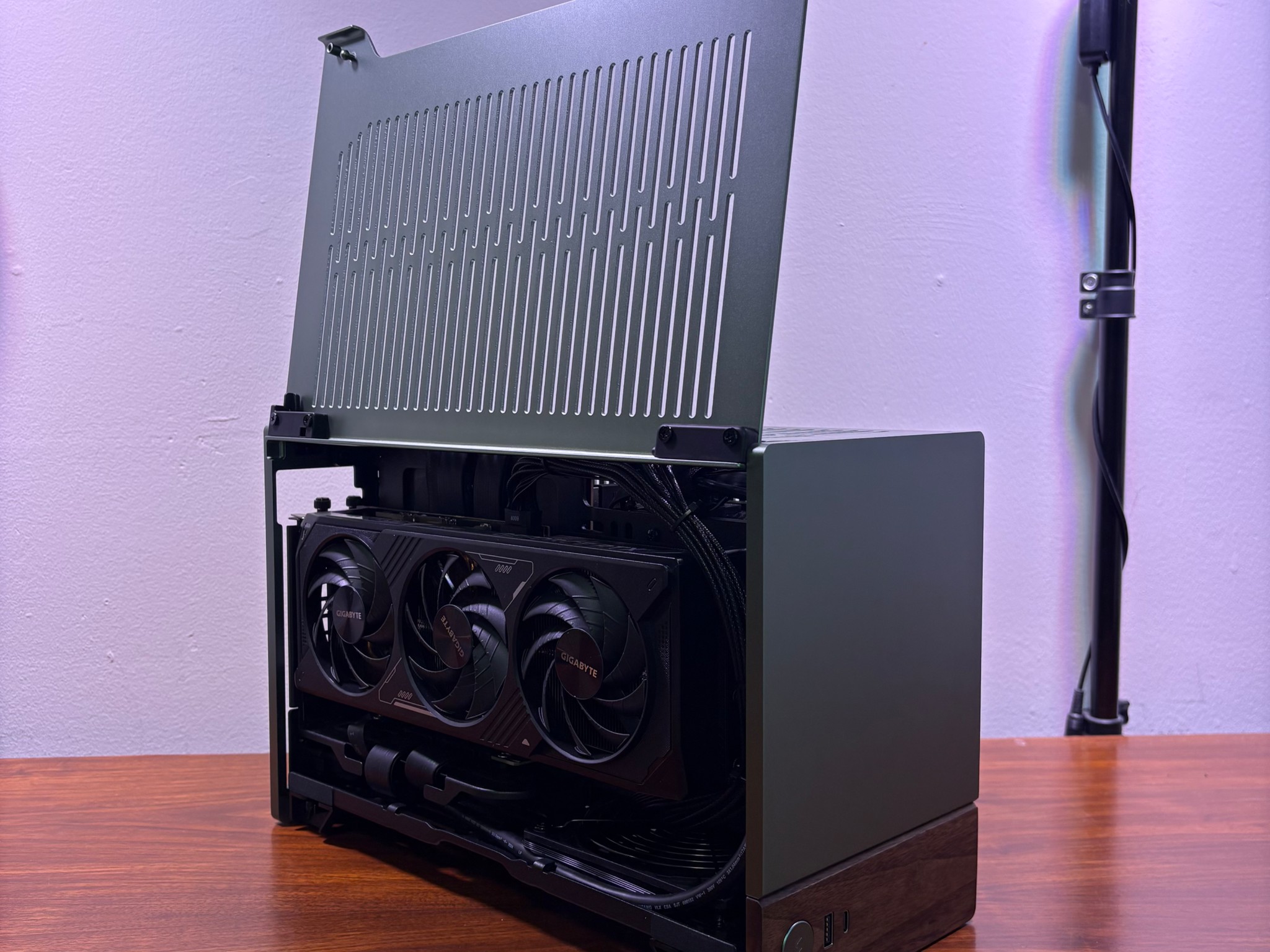 RTX 5070 | Ryzen 5 9600X | 32GB DDR5 | 1 TB SSD | 850W PSU | Noctua Cooler | Terra ITX
