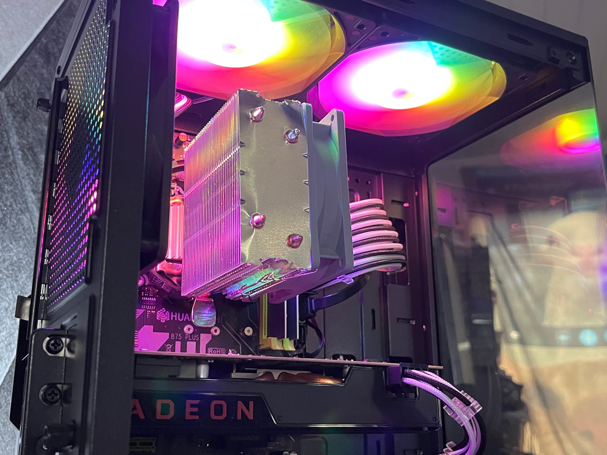 i7🚨Compact Budget Gaming PC |⚙️RX580 | RGB✨ |