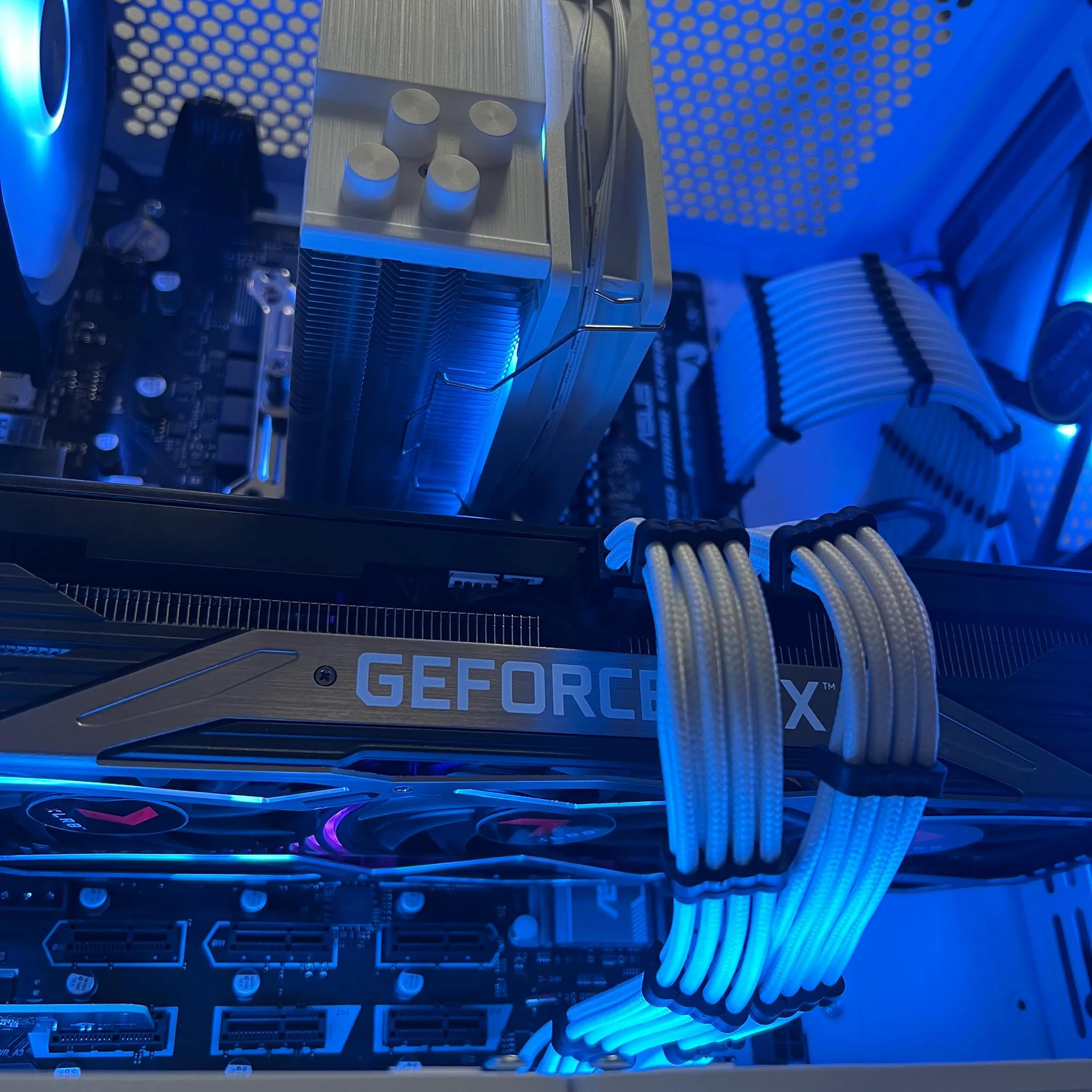 🥶🧊Frosty🥶🧊 | RTX 3070 Mid-Range PC | Intel Core i7 | 16GB RAM | 1TB SSD | Windows 11 Pro