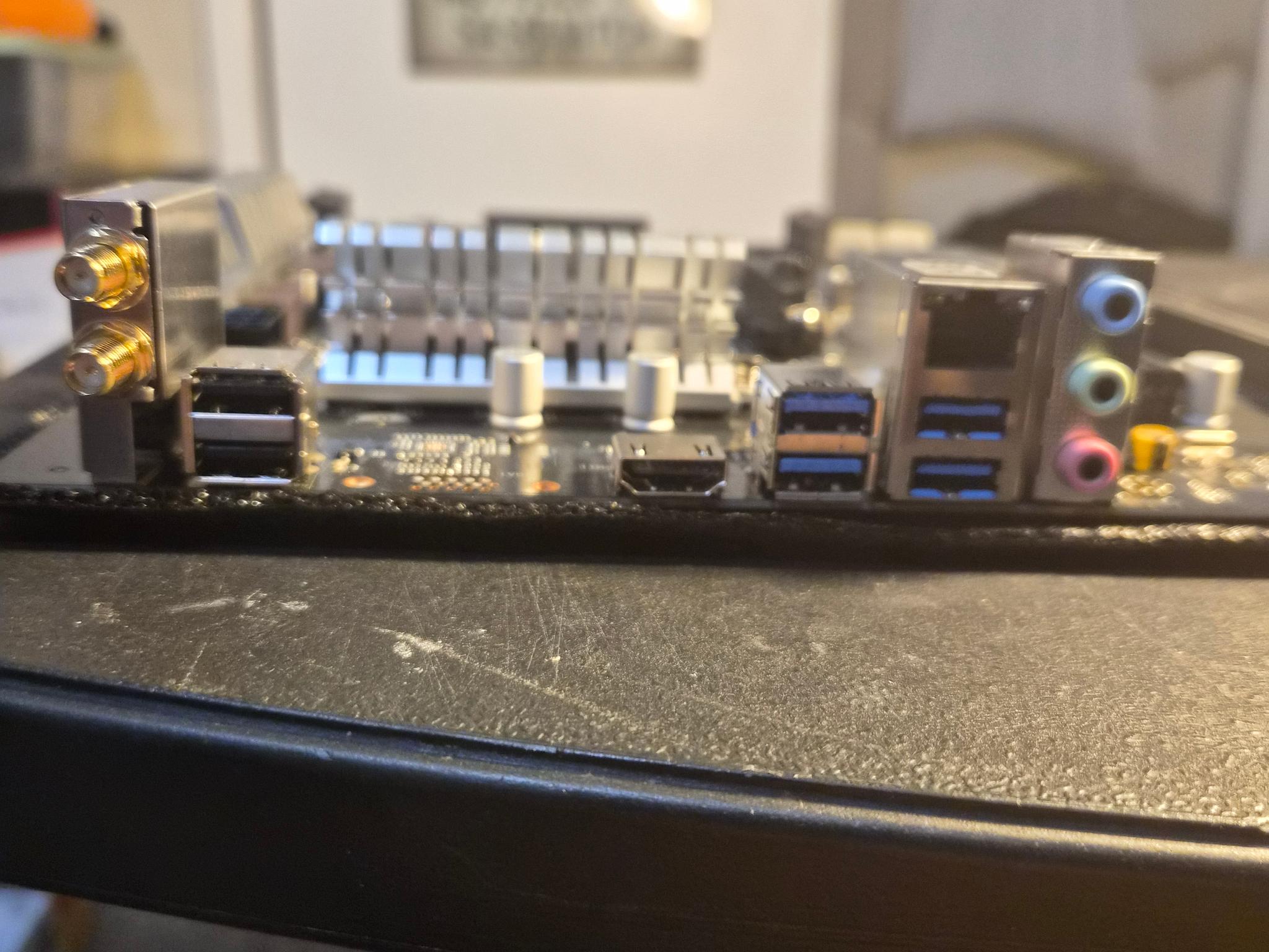 ASRock B450M matx, R5 3600, Cpu fan