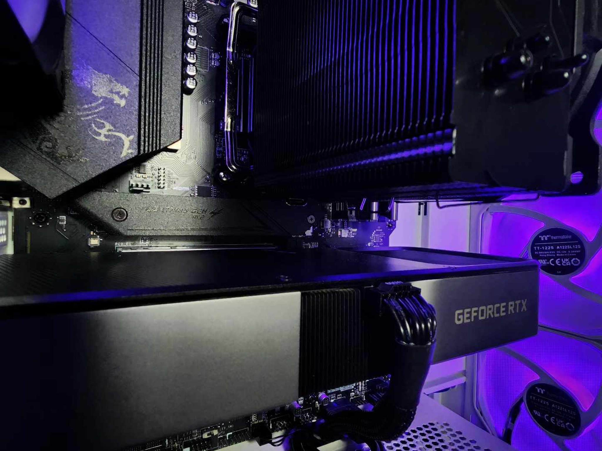 🤍💜RTX 3070 | Ryzen 5 5600G | 32GB 3200MHz | 1TB NVMe Gen 3