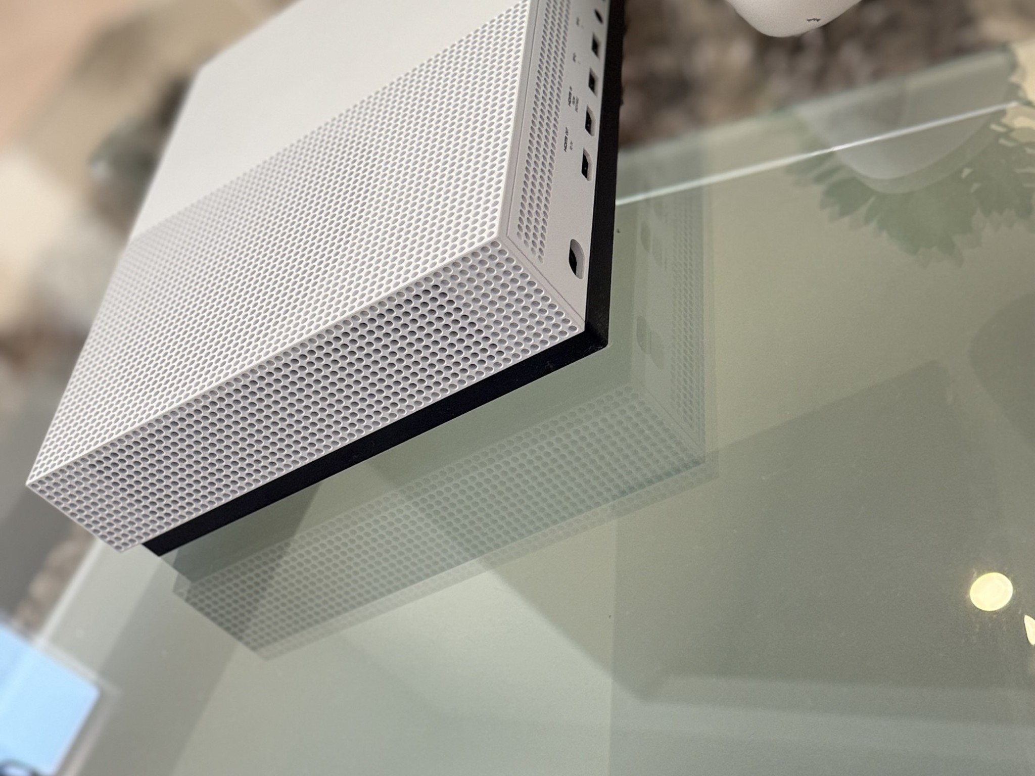 Great Deal! XBOX ONE S 1TB ALMOST NEW!