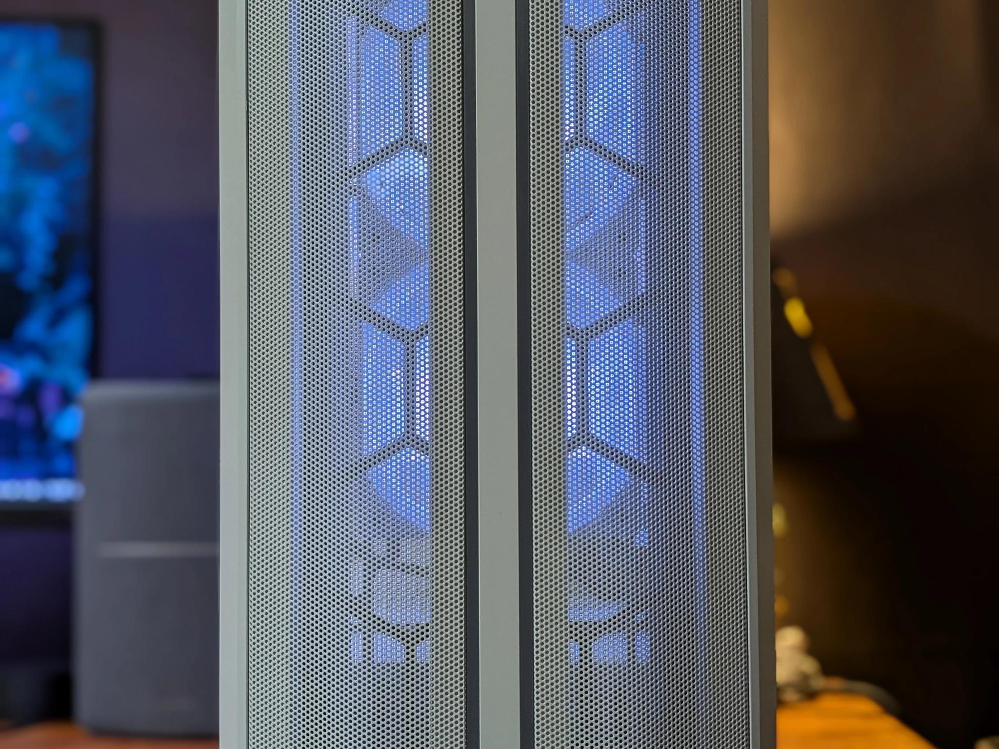 Mid-Range Gaming PC | Intel Core i5 12600K | 32GB DDR5-5200 | Radeon Rx 6700 XT 12GB | 1 TB SSD
