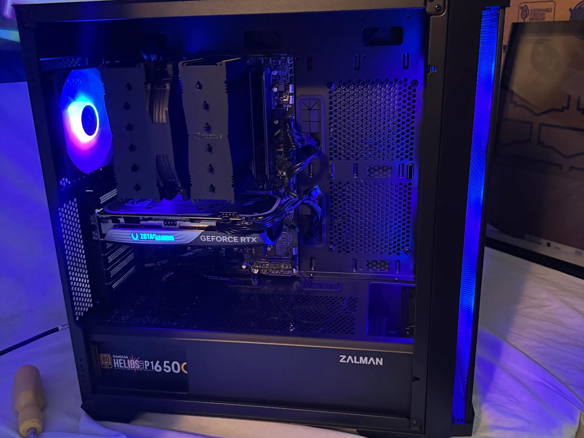 RTX 4070 Intel Core i9 12900k 32GB DDR5 1TB SSD Gaming PC
