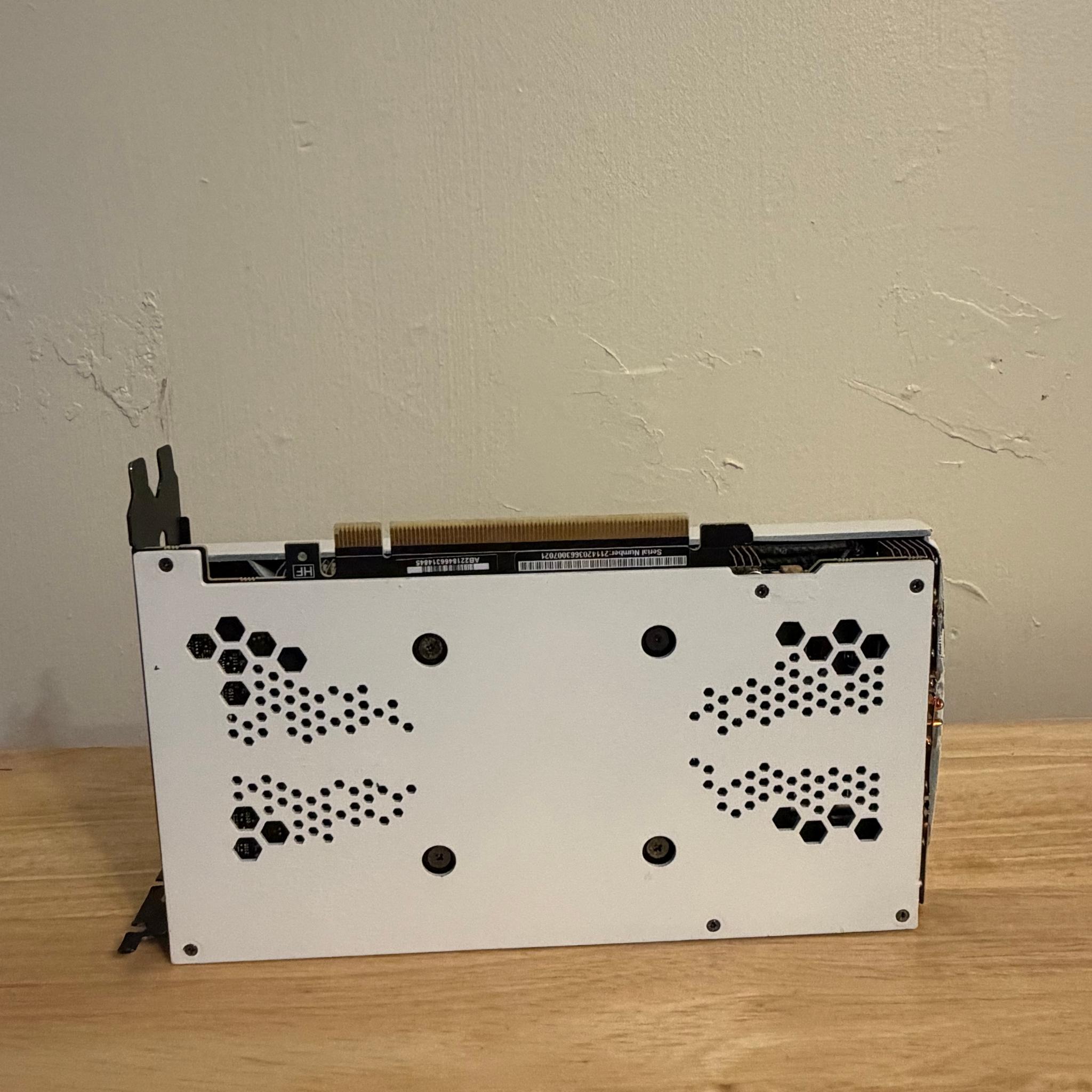 White EVGA GeForce RTX 3060 Ti XC GAMING 8GB — Excellent Condition \(High FPS 1080p/1440p\)