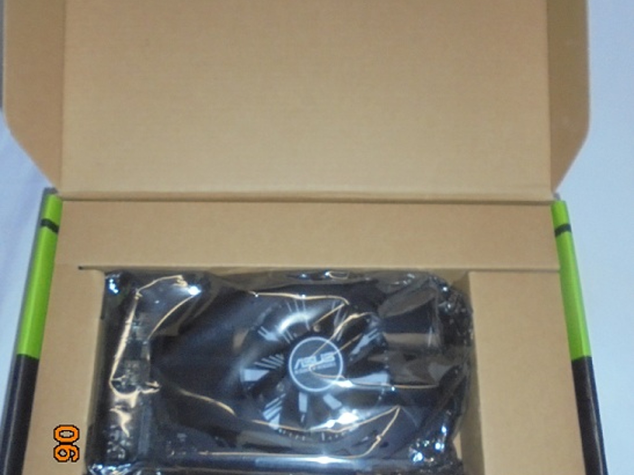ASUS PHOENIX GTX 1650 OC/PH-GTX1650-O4G/Like New Open Box Condition