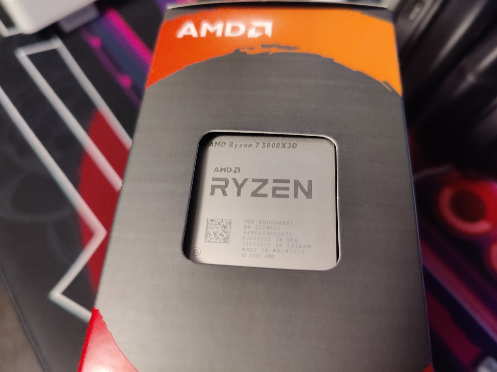 AMD Ryzen 7 5800X3D