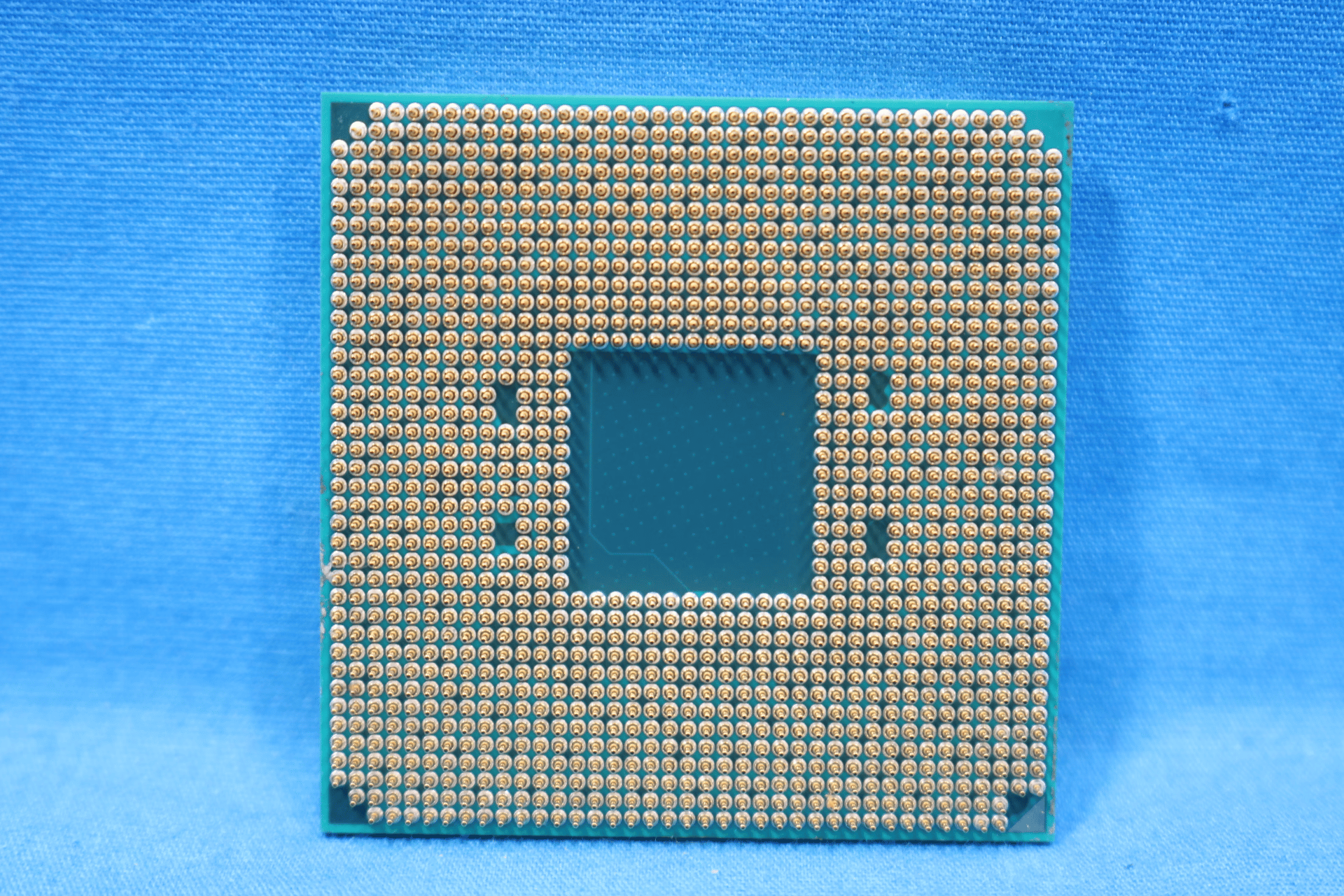 AMD Ryzen 5 1600X 3.6-4.0GHz Socket AM4 6-Core 12-Thread 16MB Desktop CPU YD160XBCM6IAE