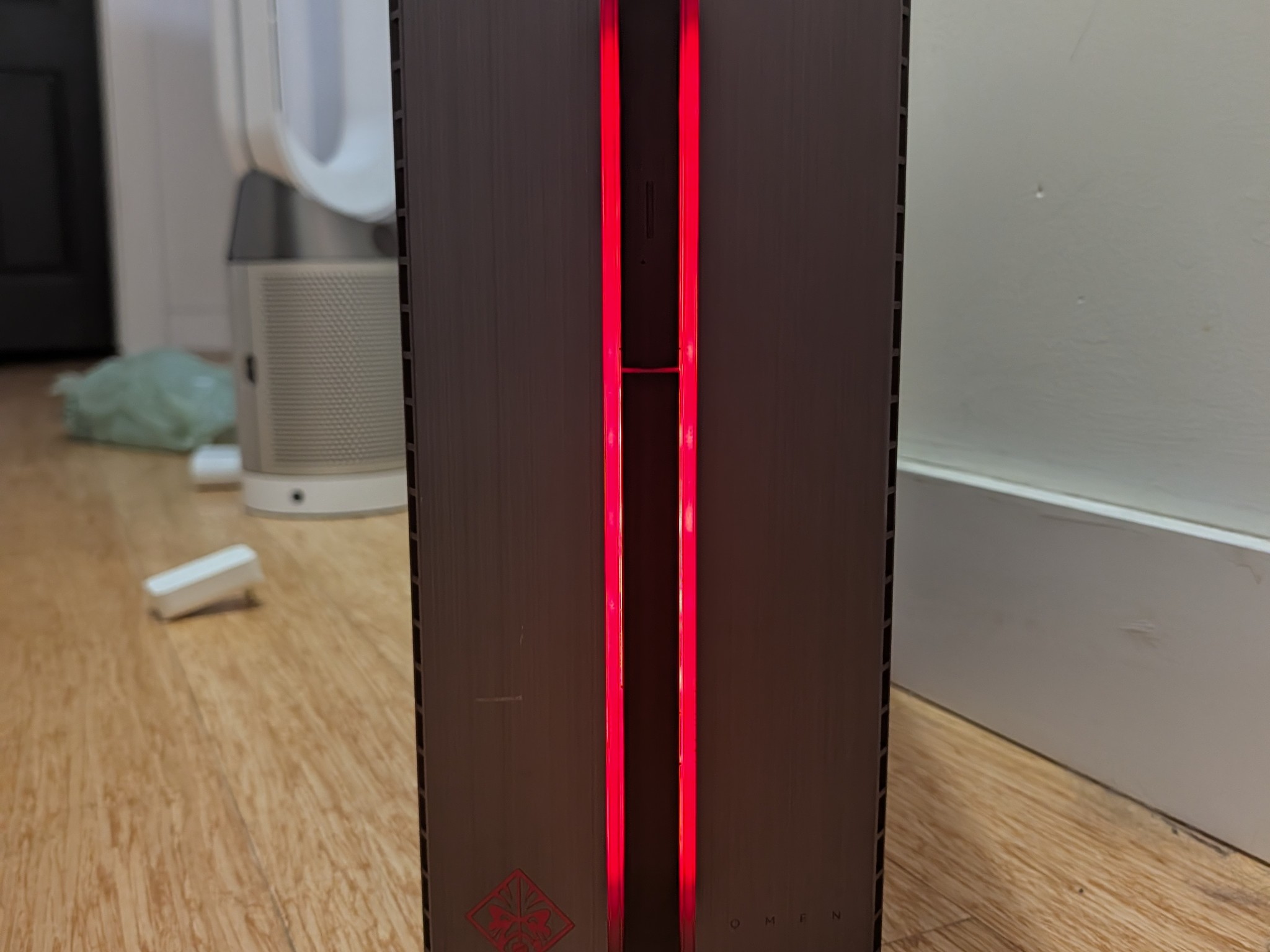 HP OMEN gaming PC | I5 7400 | GTX 1060 | 16GB | 1.5 TB SSD/HDD |