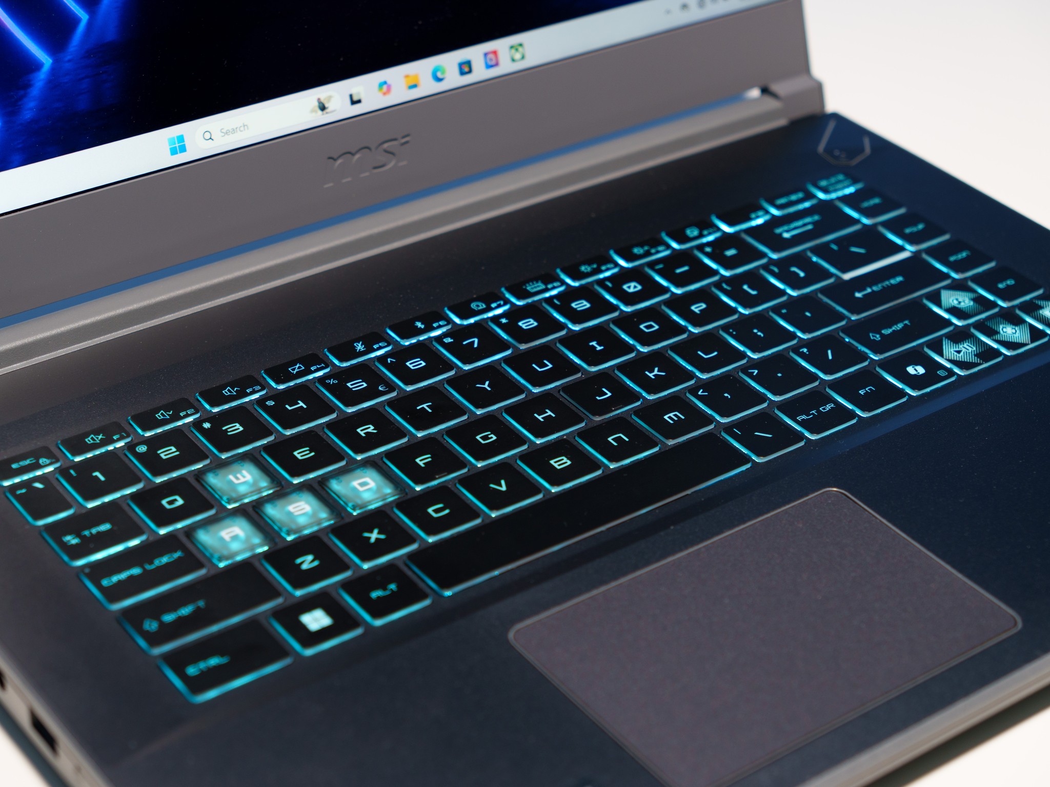 MSI Thin 15 | Budget 144Hz Gaming Laptop | i5-13420H | RTX 4050