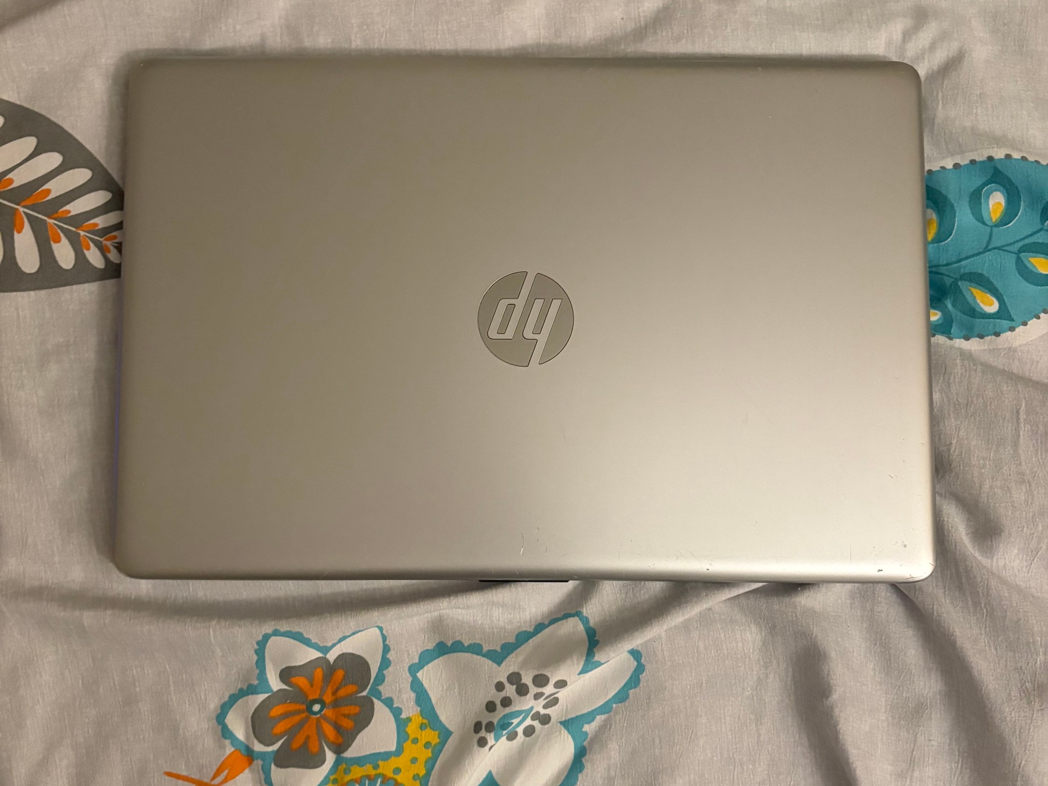 HP 15.6” Touchscreen Laptop – i5 / 12GB RAM / 128GB SSD *READ*