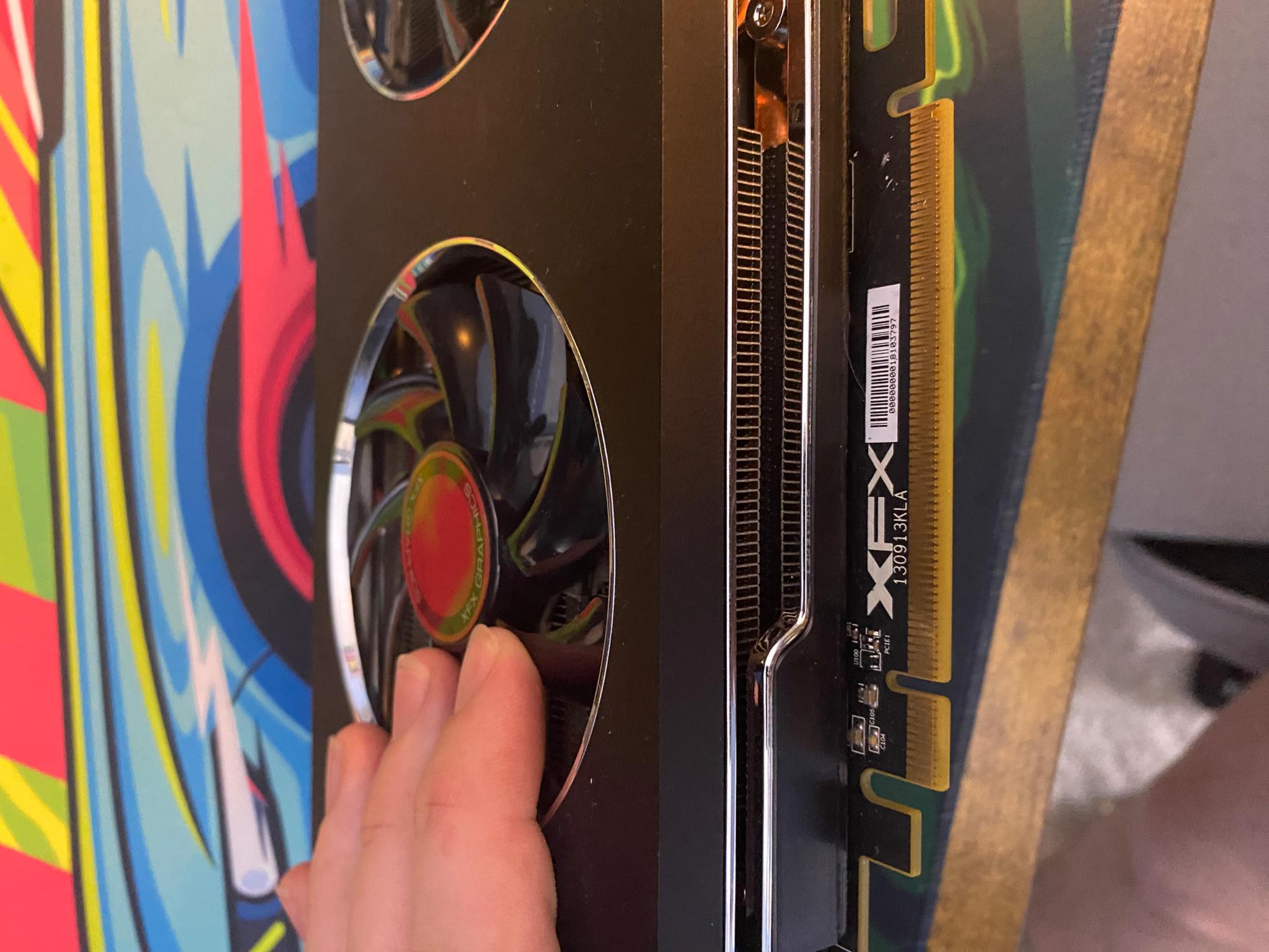 XFX RADEON R9 280 GDDR5 GPU AMD