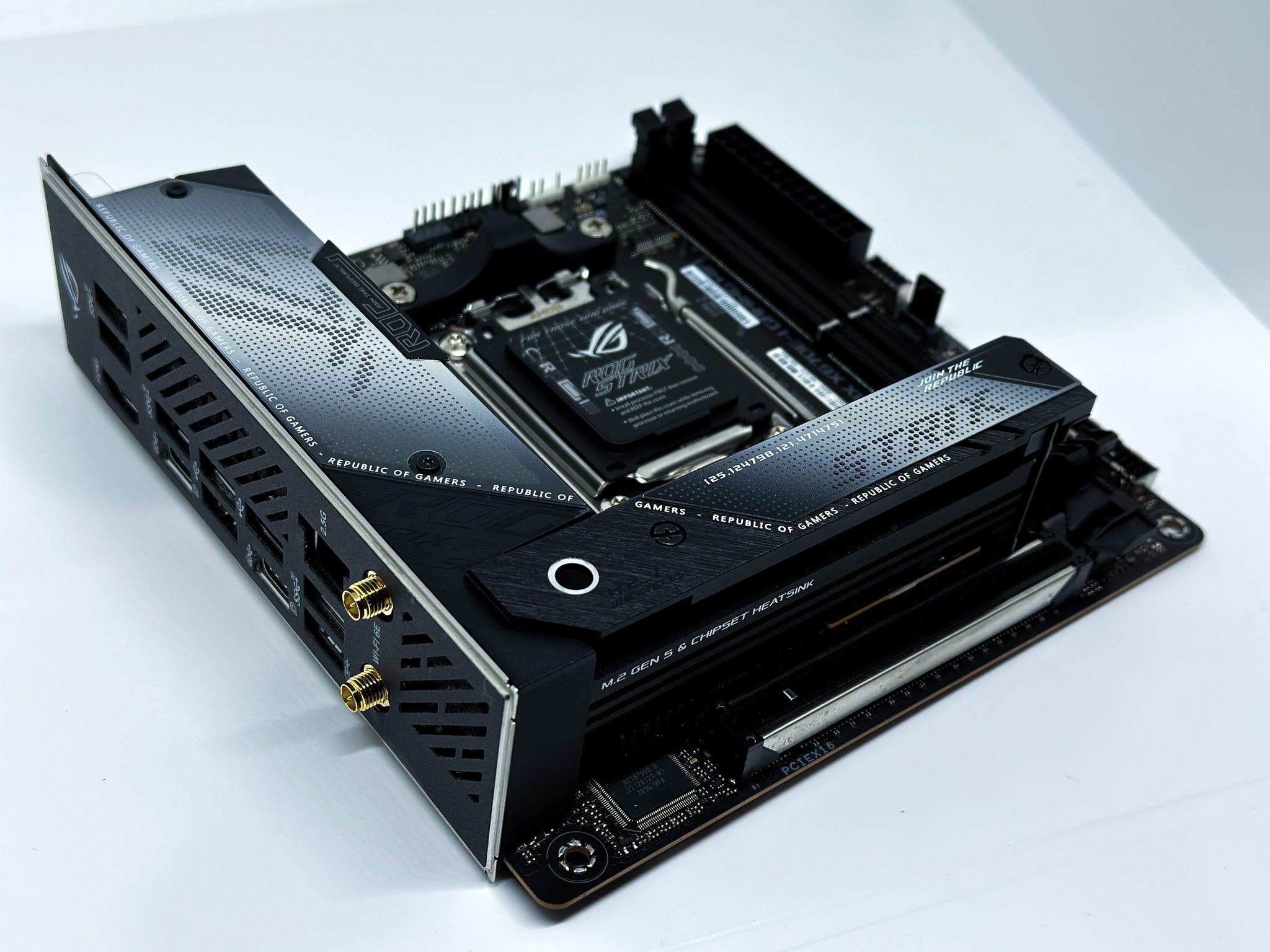 Brand New Asus ROG STRIX X670E-I Gaming WIFI AM5 Mini-ITX Motherboard
