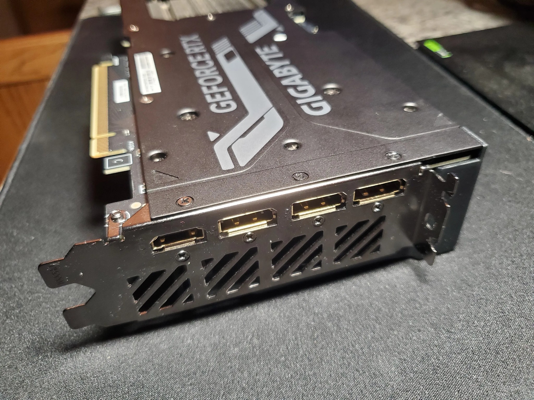 RTX 4070 12 GB Gigabyte Windforce