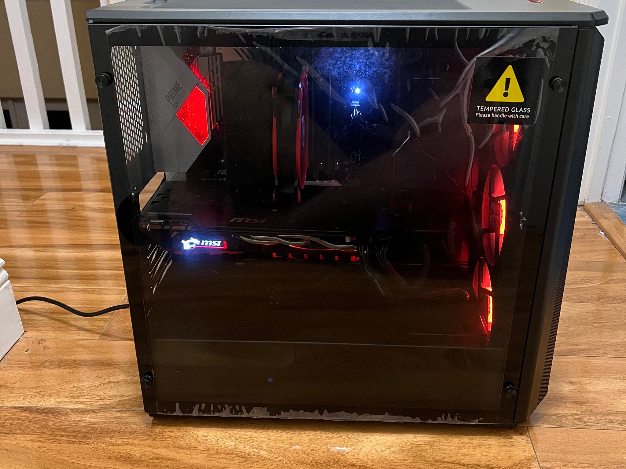 Red Liner (GTX 1070 + I5 9600KF)