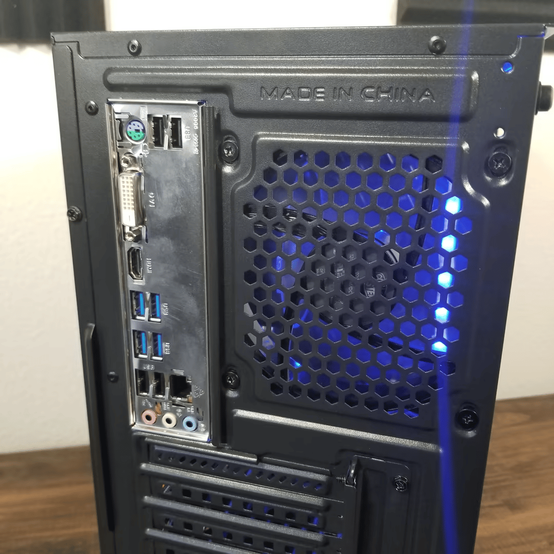 AMD Ryzen 5 5600G w/ Radeon RX Vega 7 Graphics // XPG 16GB 3200MHz // Silicon Power 512GB