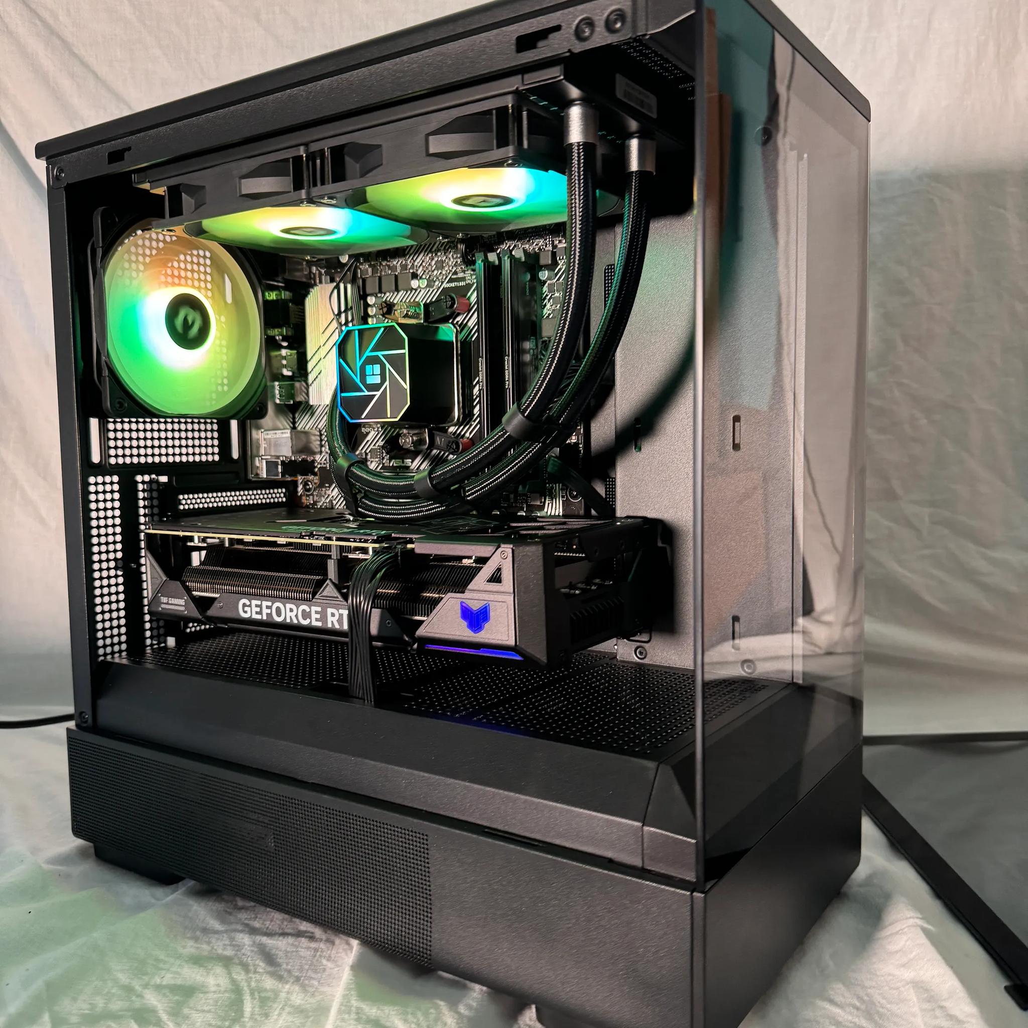 RTX 4070 Ryzen 5800x Gaming PC
