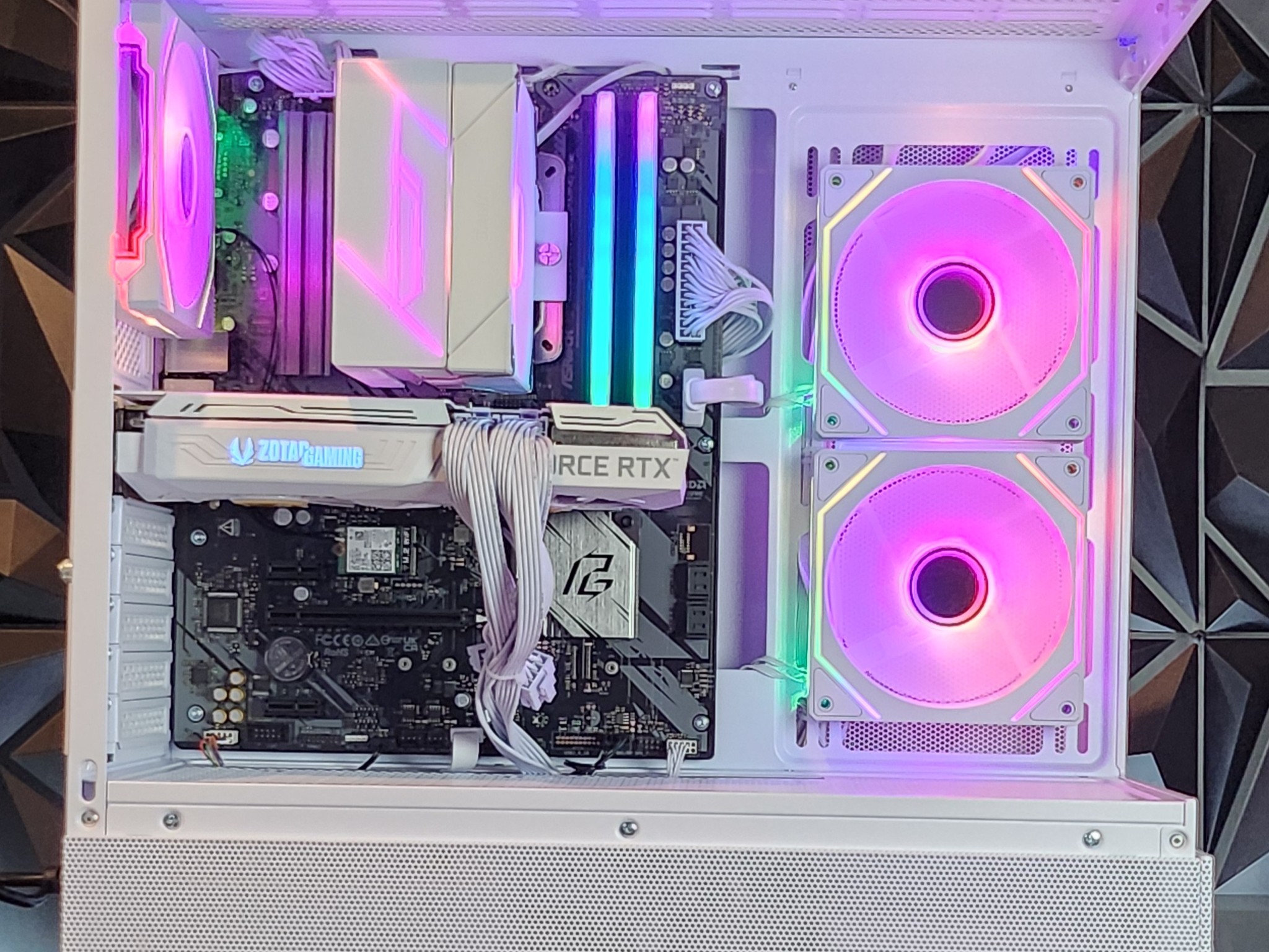 ⚪ White ⚪ Gaming Pc (Ryzen 5 + RTX 3060 TI)