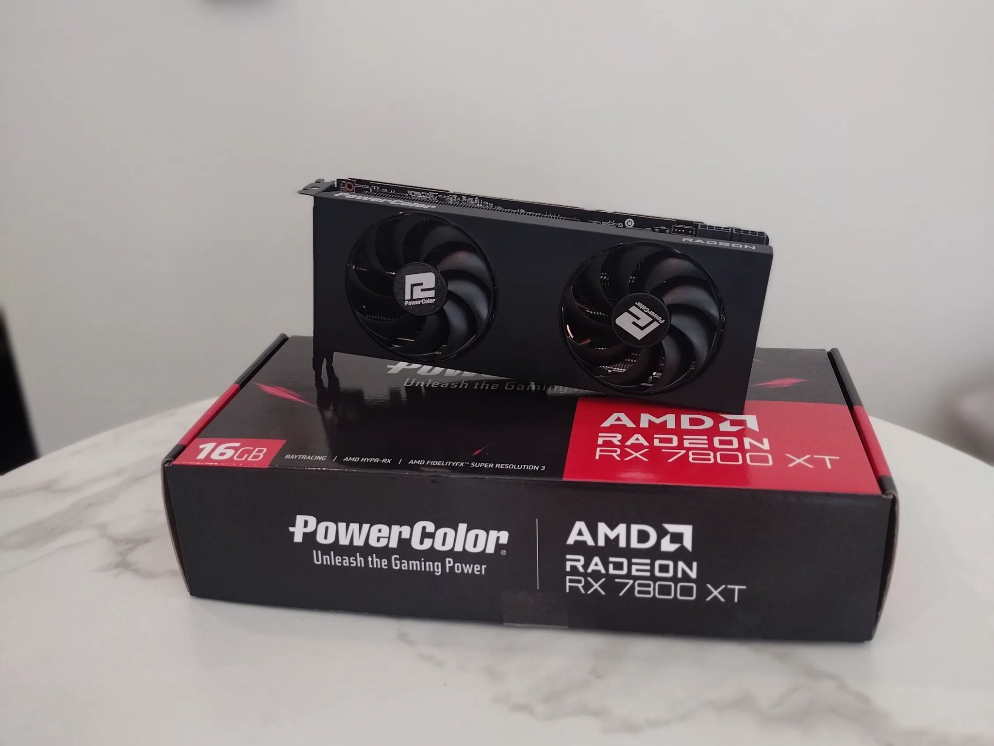 PowerColor Twin Fan AMD Radeon RX 7800 XT 16GB GDDR6 Open Box, Clean, Like New Condition