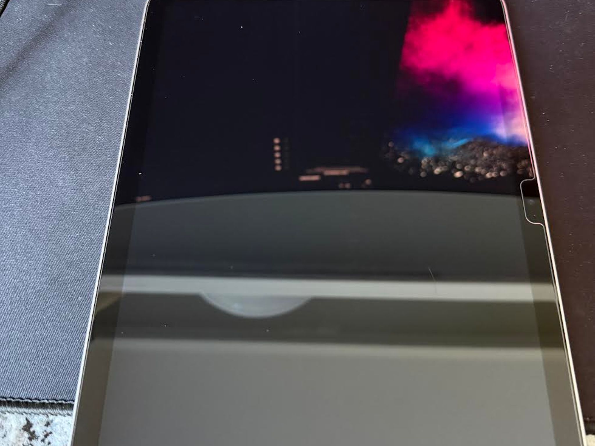 Apple - 10.9-Inch - (10th Generation) Wi-Fi - 64GB - Silver
