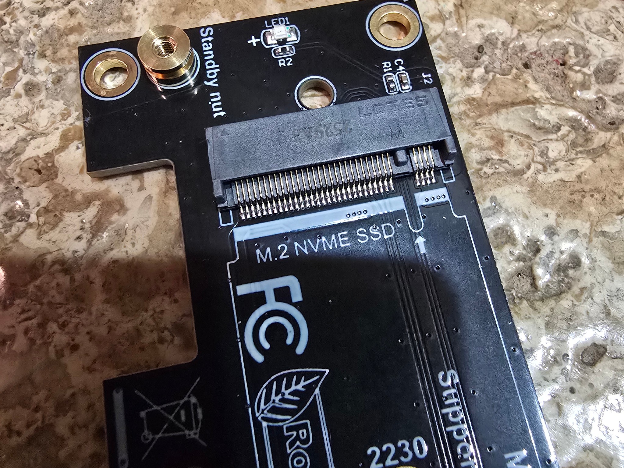 M.2 NVME to PCIe 3.0/4.0 x4 Adapter NVME/AHCI SSD to PCIe Expansion Card with Aluminum Heatsink