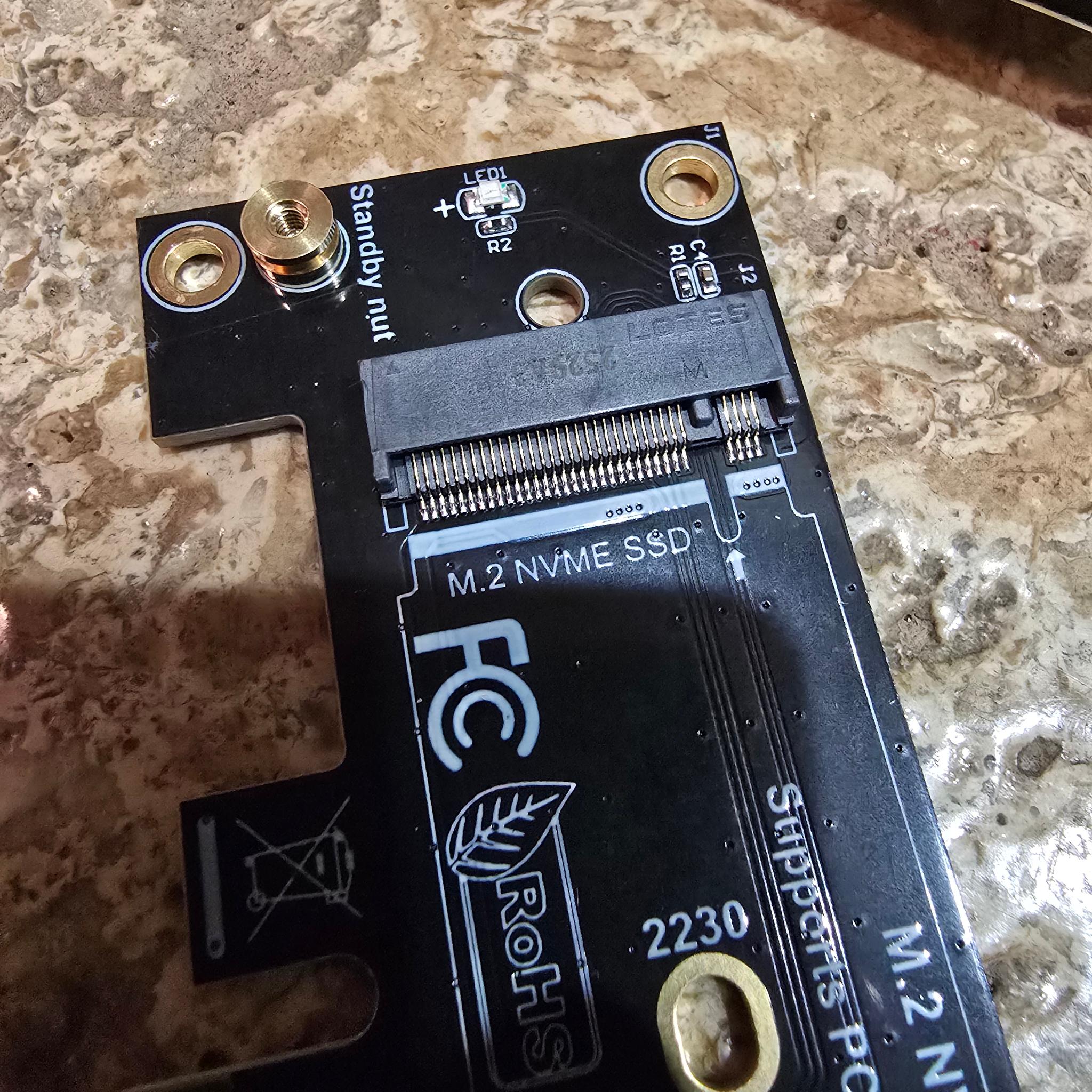 M.2 NVME to PCIe 3.0/4.0 x4 Adapter NVME/AHCI SSD to PCIe Expansion Card with Aluminum Heatsink