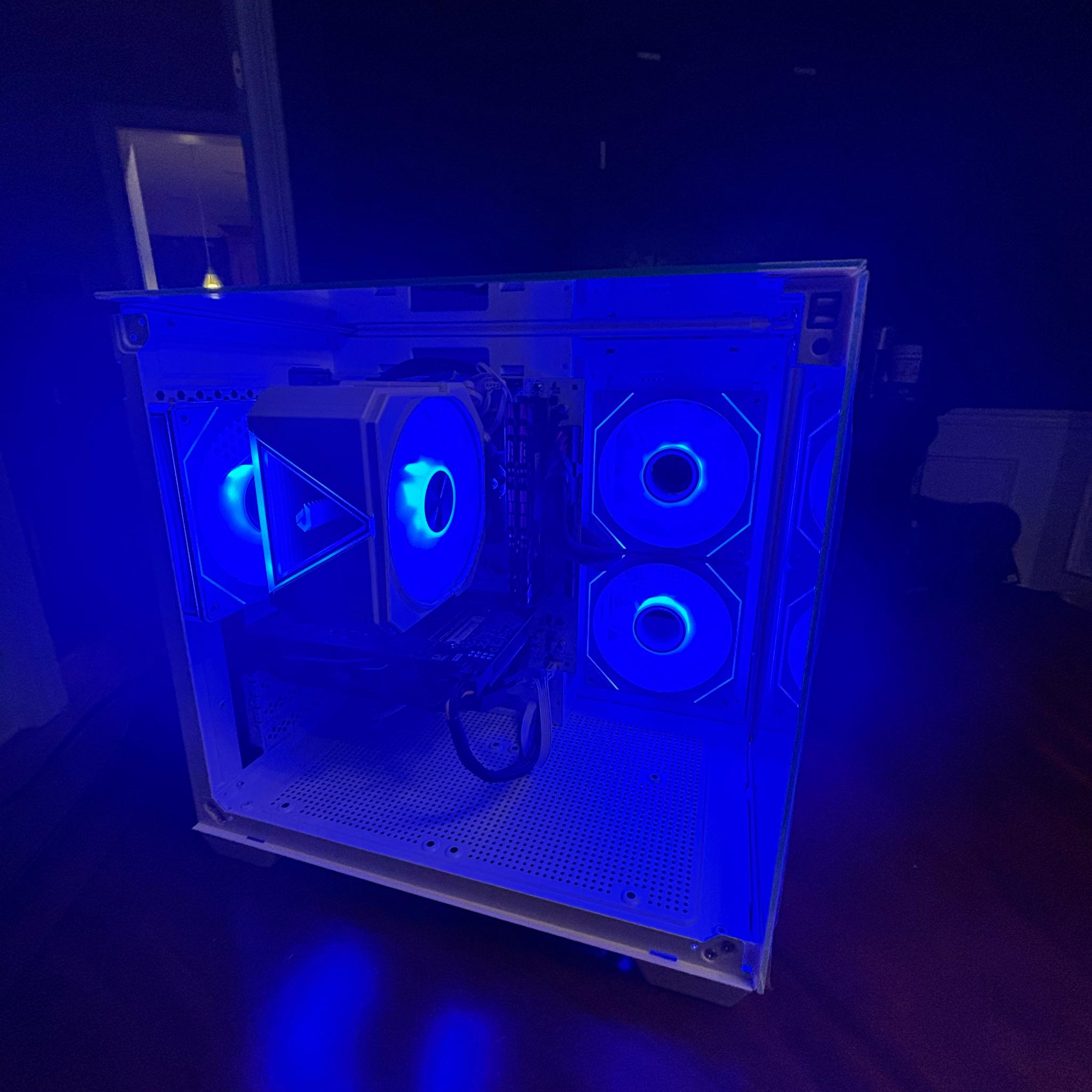 💘💘 White Elite 1080p Gaming PC | Ryzen 5 3600 + GTX 1660 Ti